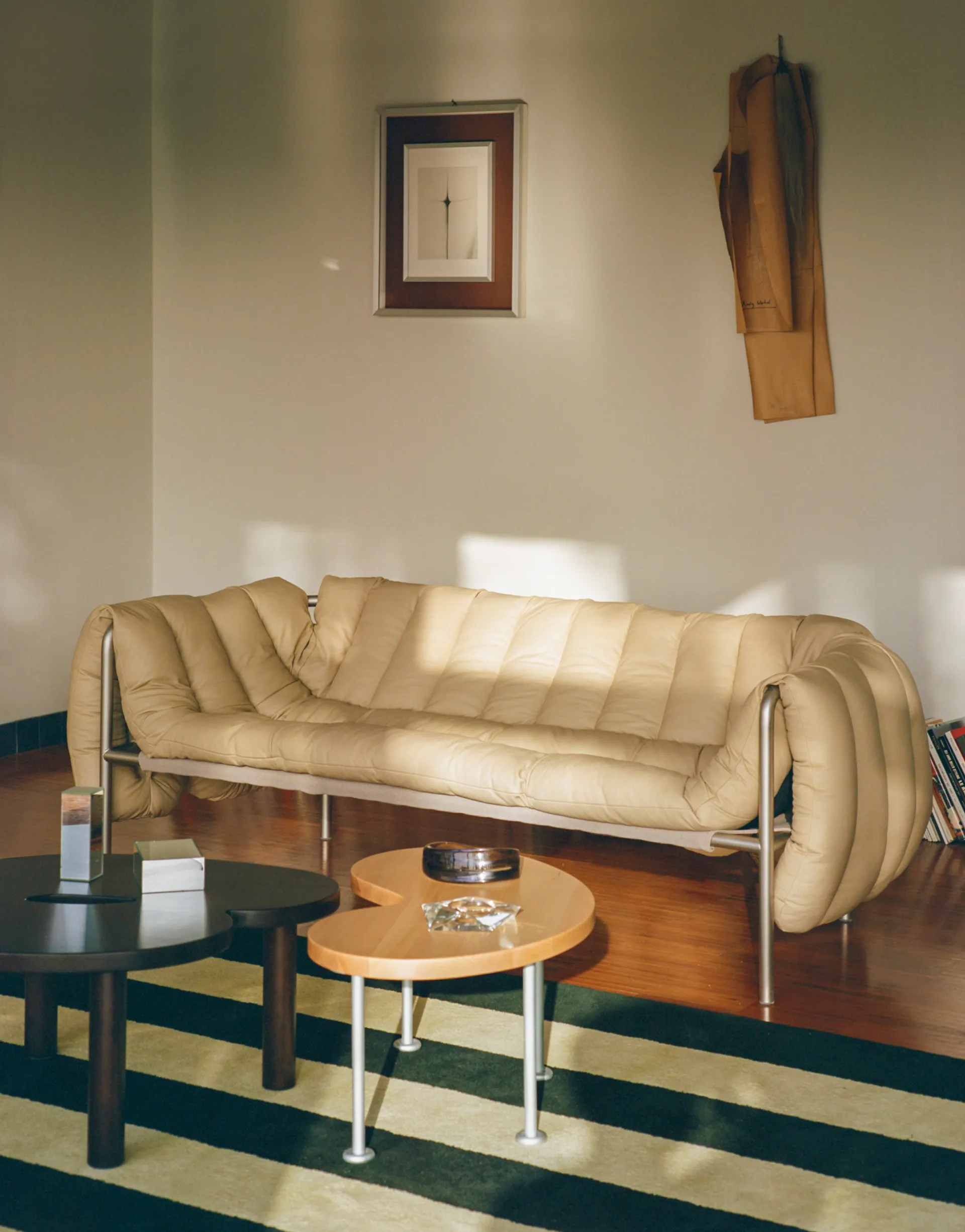 Puffy 2,5-θέσιος καναπές 205 cm, Sand leather-cream Hem