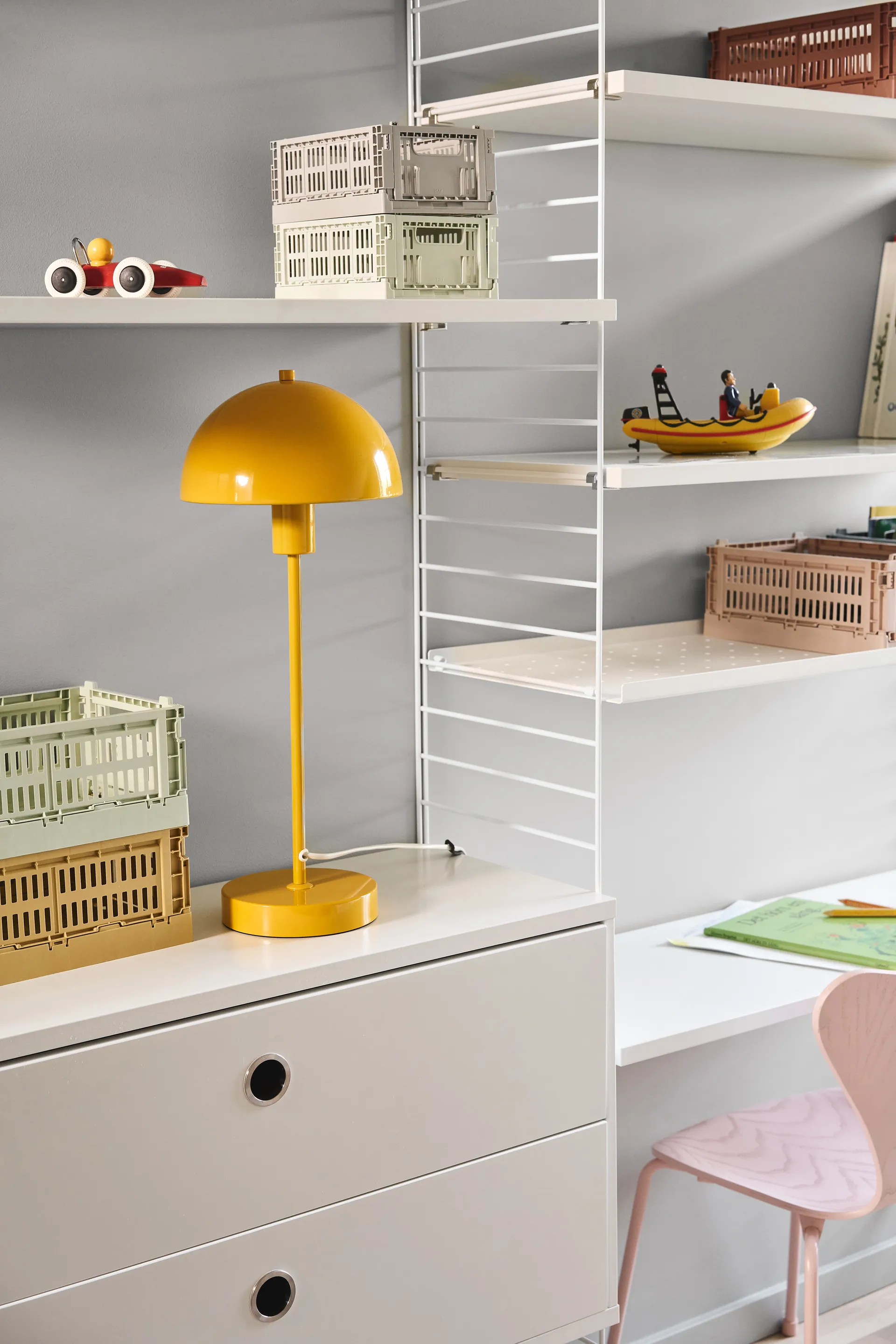 Vienda επιτραπέζιο φωτιστικό Ø 50 cm, Mango yellow Herstal