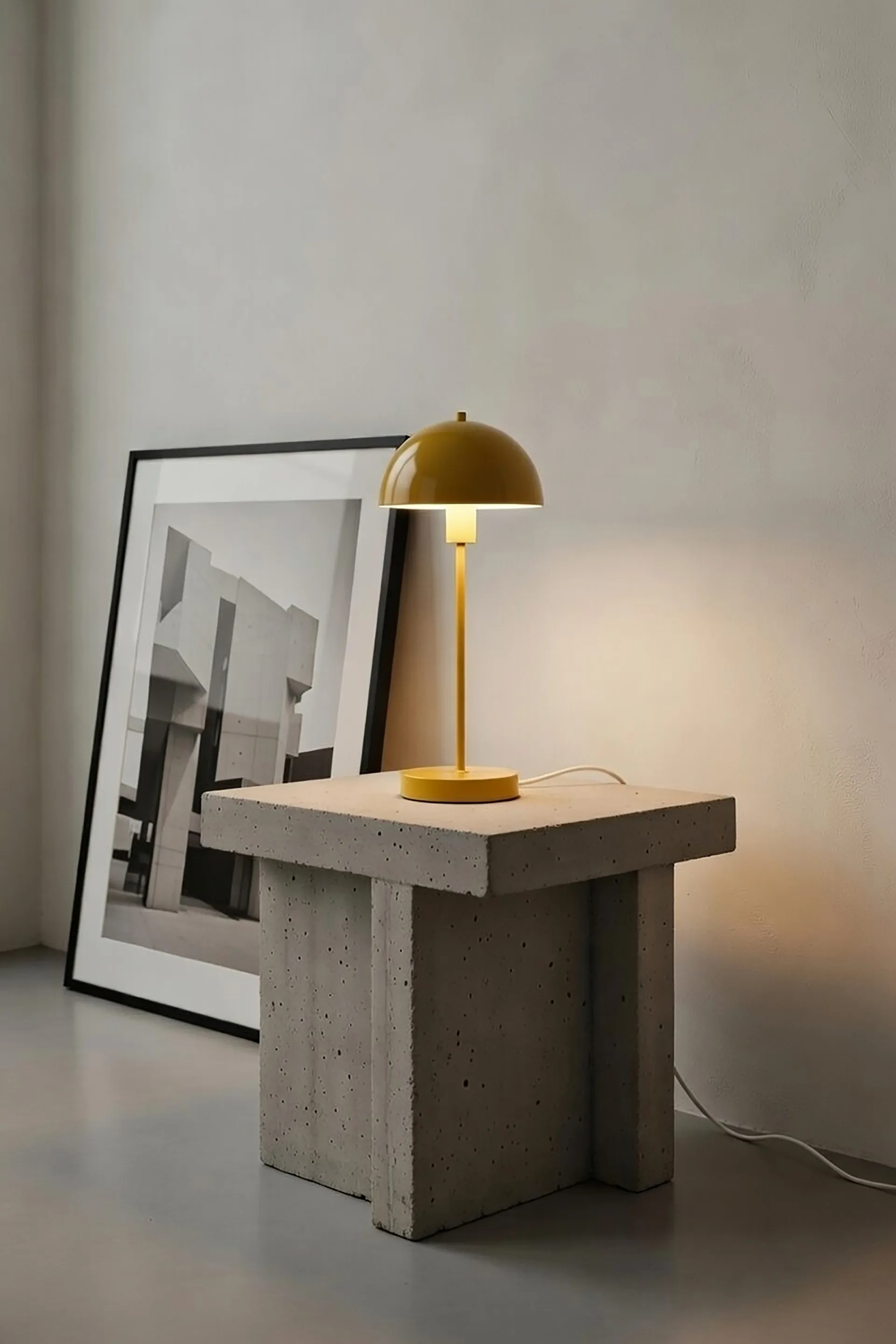 Vienda επιτραπέζιο φωτιστικό Ø 50 cm, Mango yellow Herstal