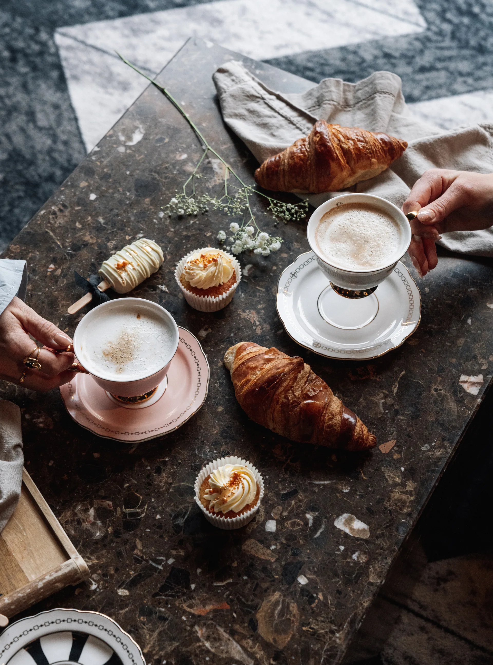 Κούπα Anima Cielo Rosa με πιατάκι, 22 cl Hilke Collection