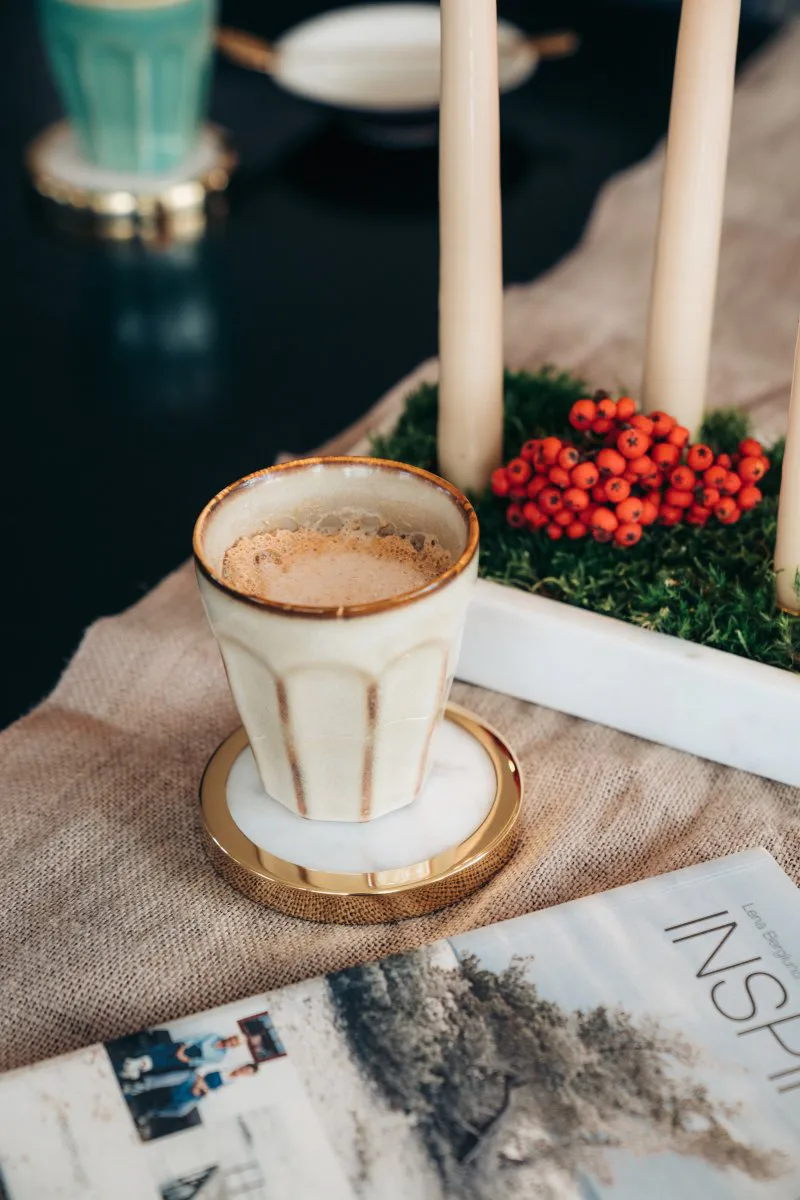 Hilke Collection σουβέρ Συσκευασία 4 τεμαχίων, Λευκό μάρμαρο-μασίφ ορείχαλκος Hilke Collection