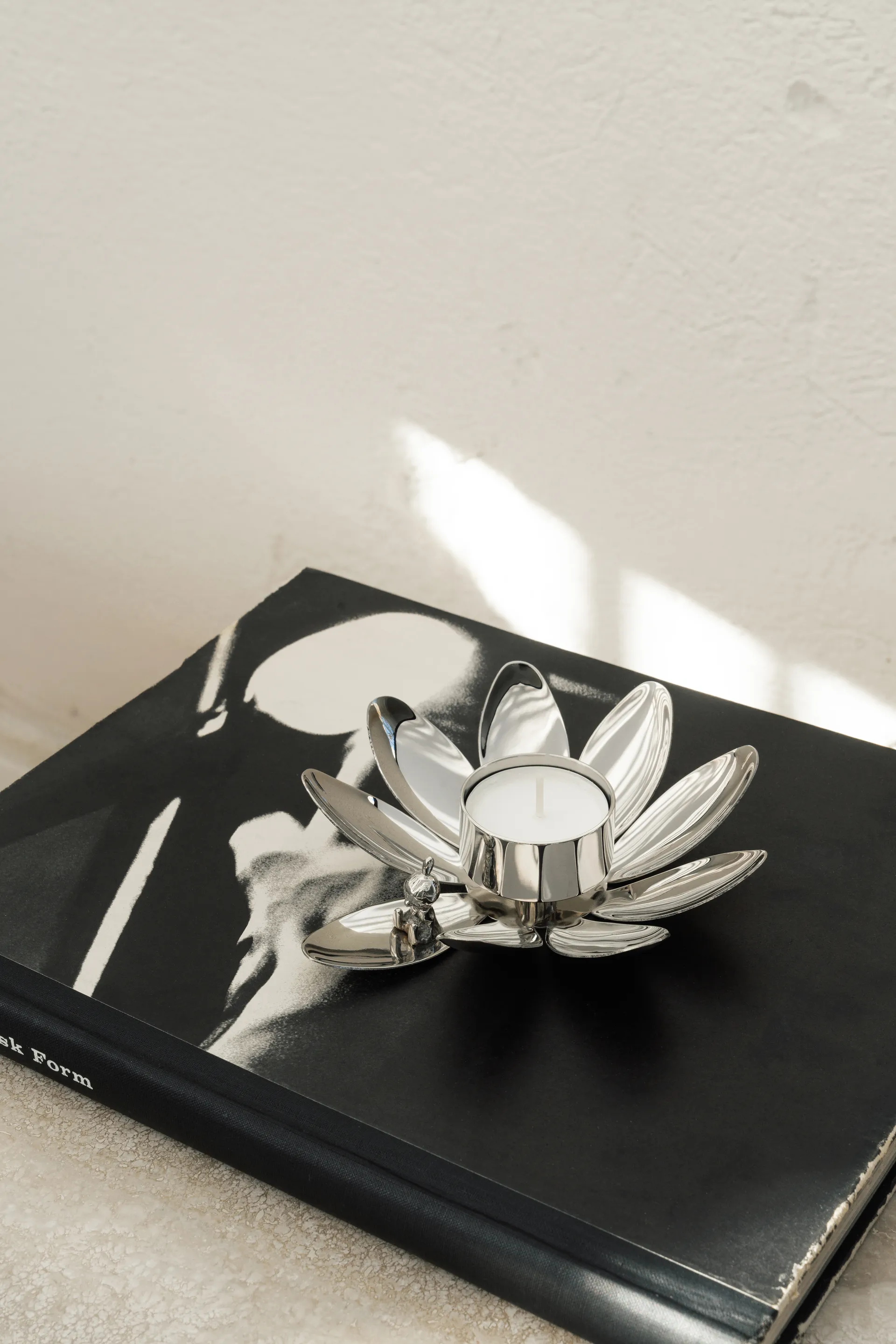 Hilke X Mumin Lilla My κηροπήγιο, Επιχρωμιωμένος ορείχαλκος Hilke Collection