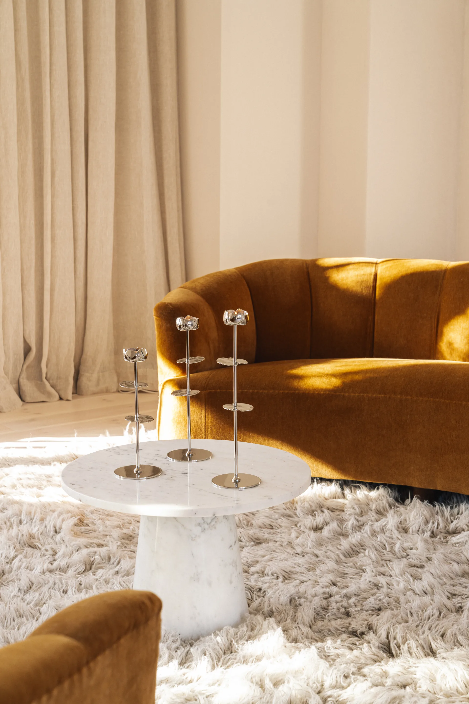 Κηροπήγιο Ninfea Alta 35 cm, Επιχρωμιωμένος ορείχαλκος Hilke Collection