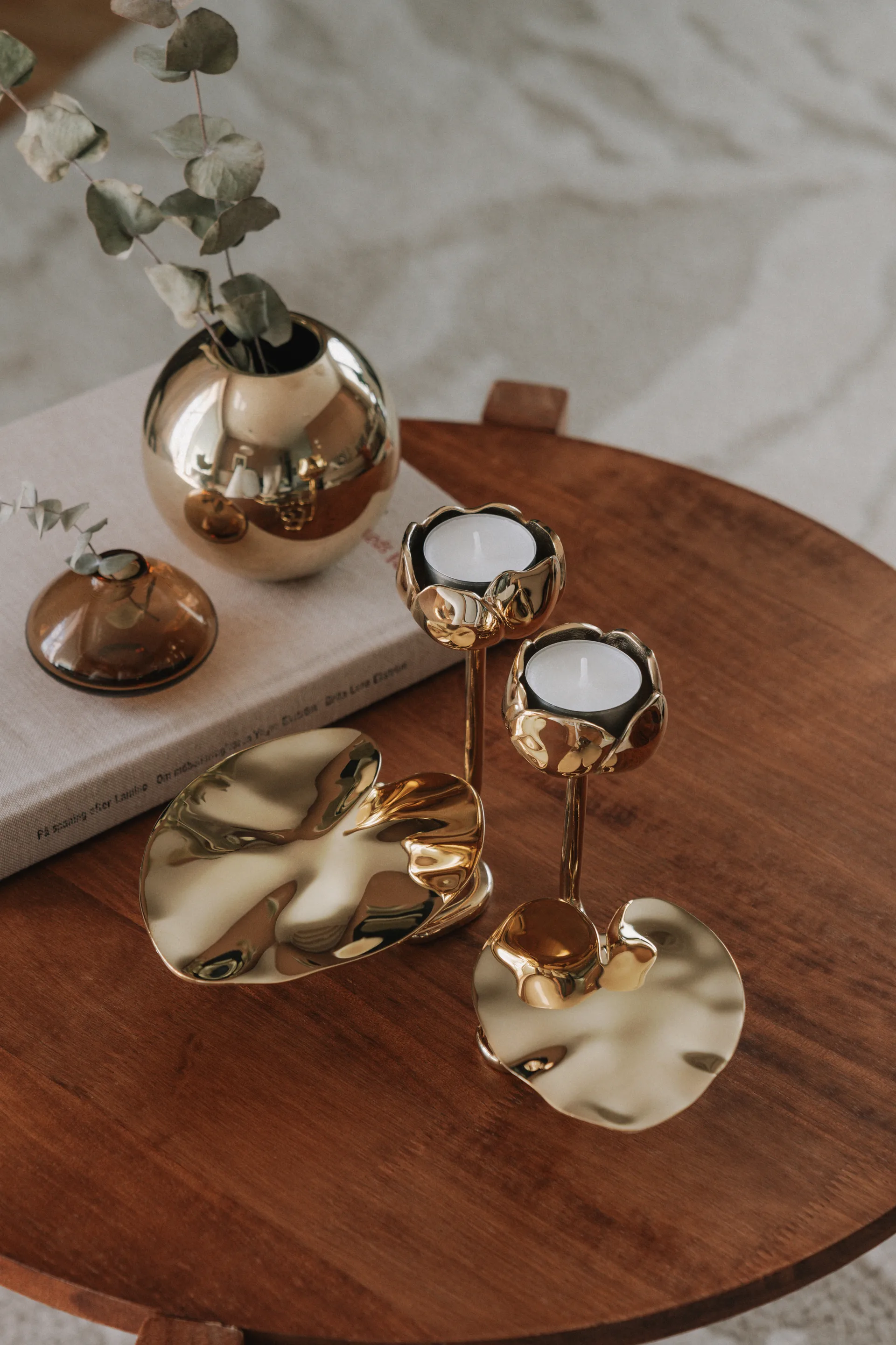 Κηροπήγιο Ninfea No.1, Ορείχαλκος Hilke Collection