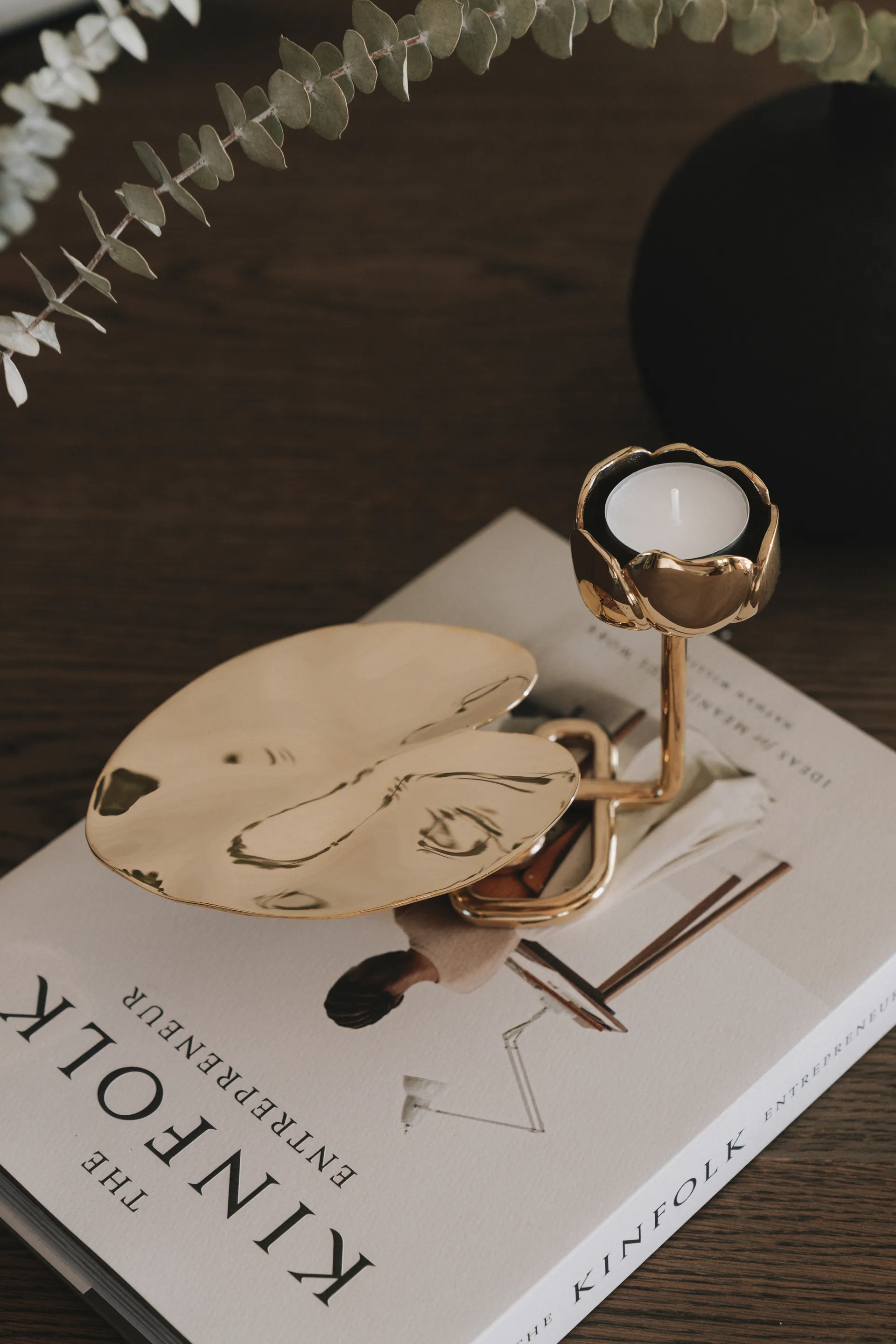 Κηροπήγιο Ninfea No.2, Ορείχαλκος Hilke Collection