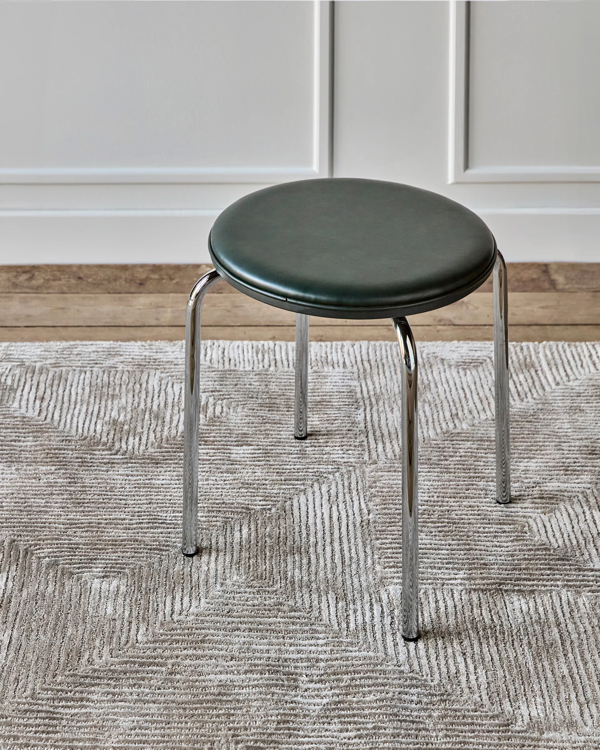 Comma σκαμπό, Σκούρο πράσινο House Doctor