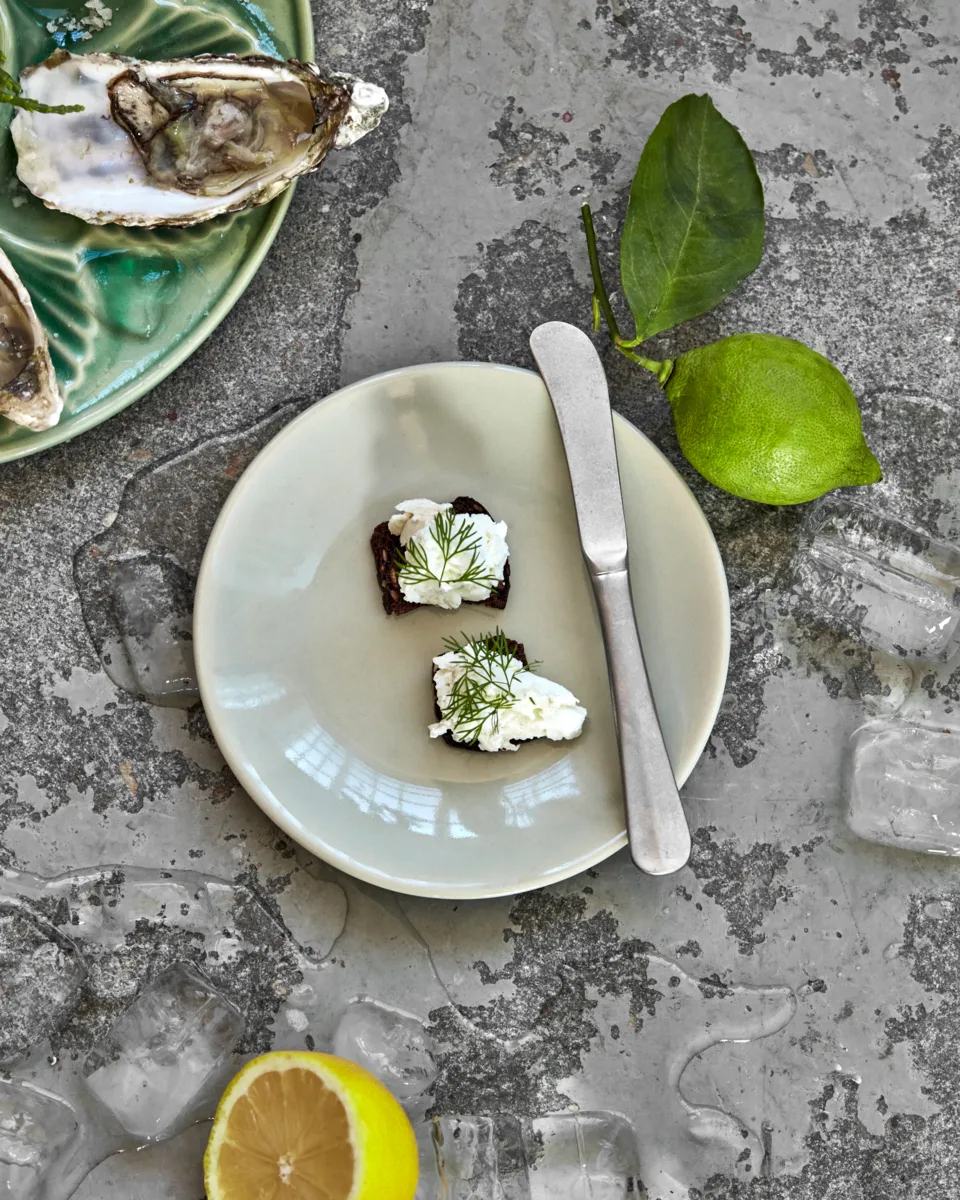 Diva πιατέλα τούρτας Ø16 εκ., Ανοιχτό μπλε House Doctor