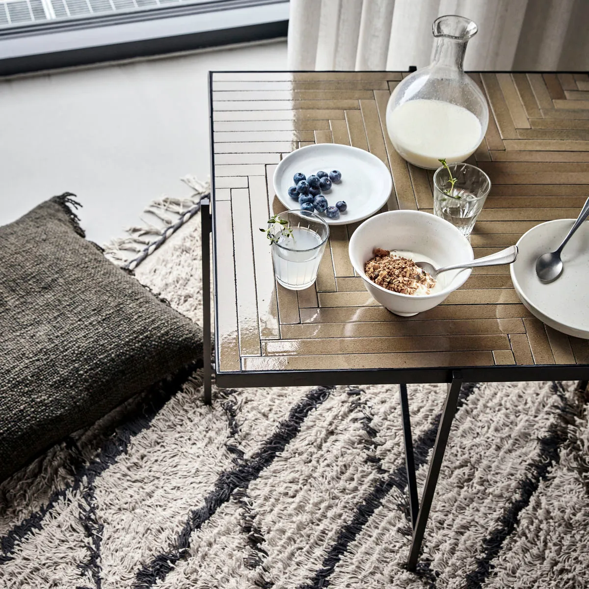 Τραπεζάκι σαλονιού Grade 63x63 εκ., Μπεζ House Doctor