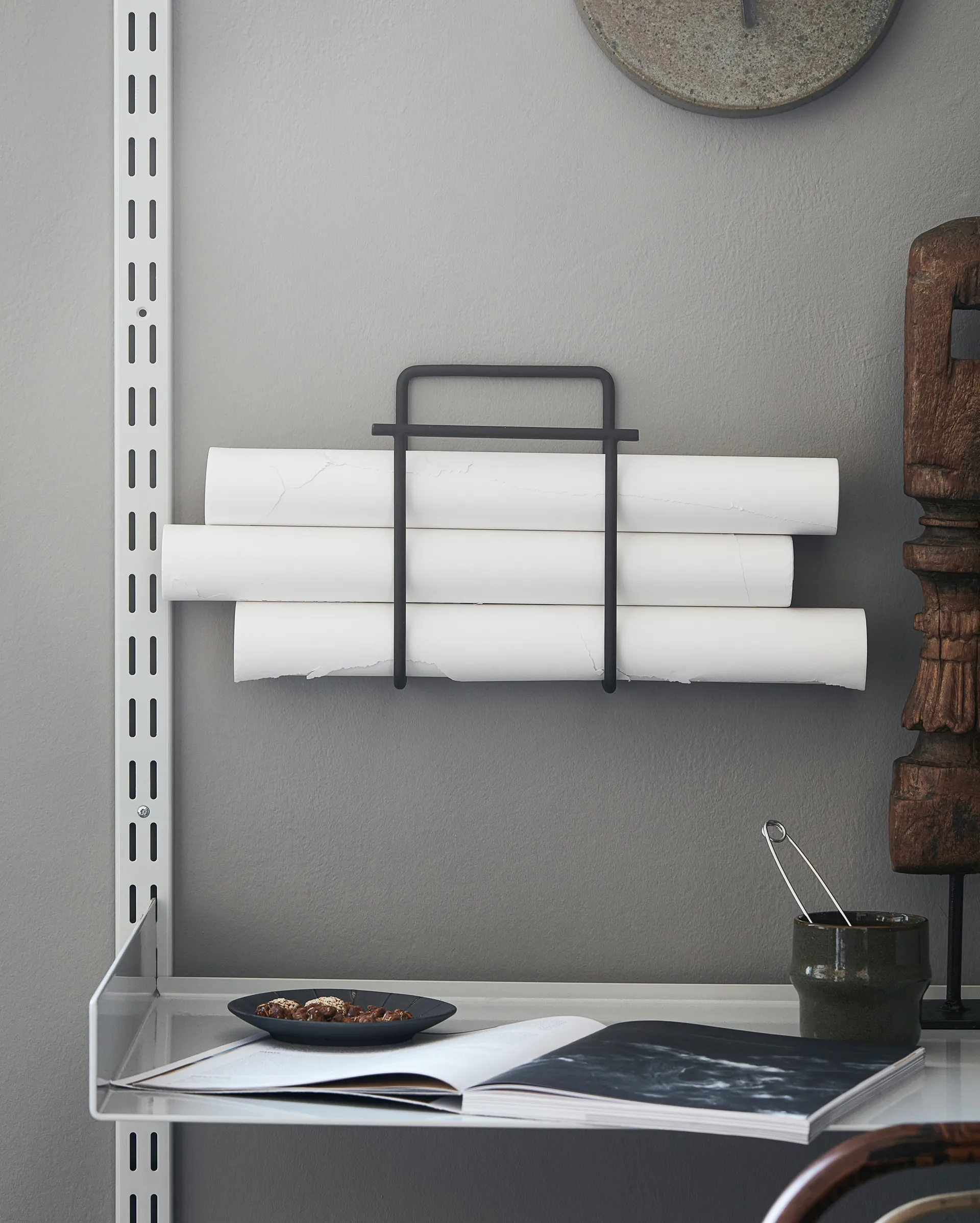 Hold θήκη εφημερίδων 22 cm, Μαύρο House Doctor