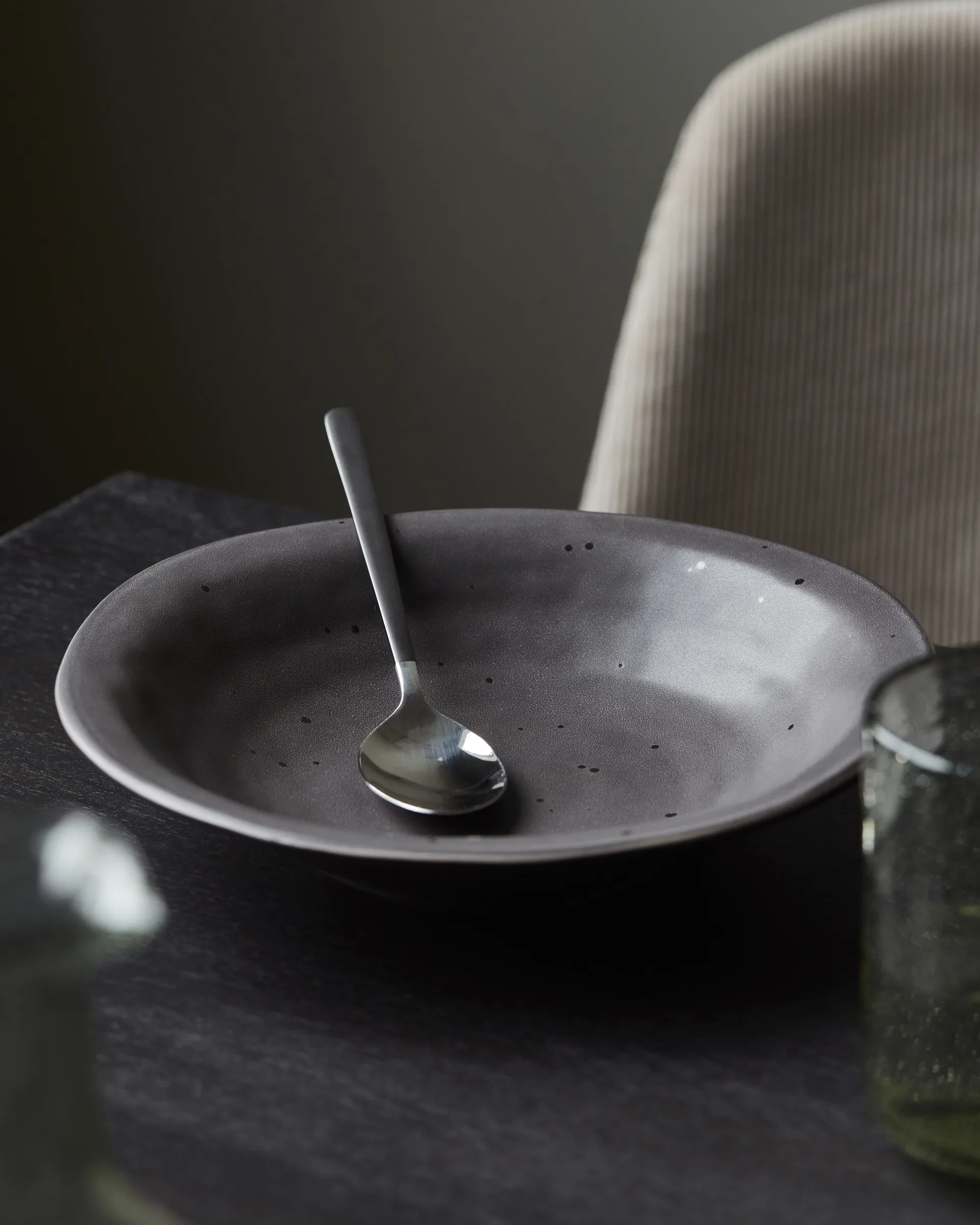 Rustic πιάτο σούπας Ø25 cm, Σκούρο γκρι House Doctor