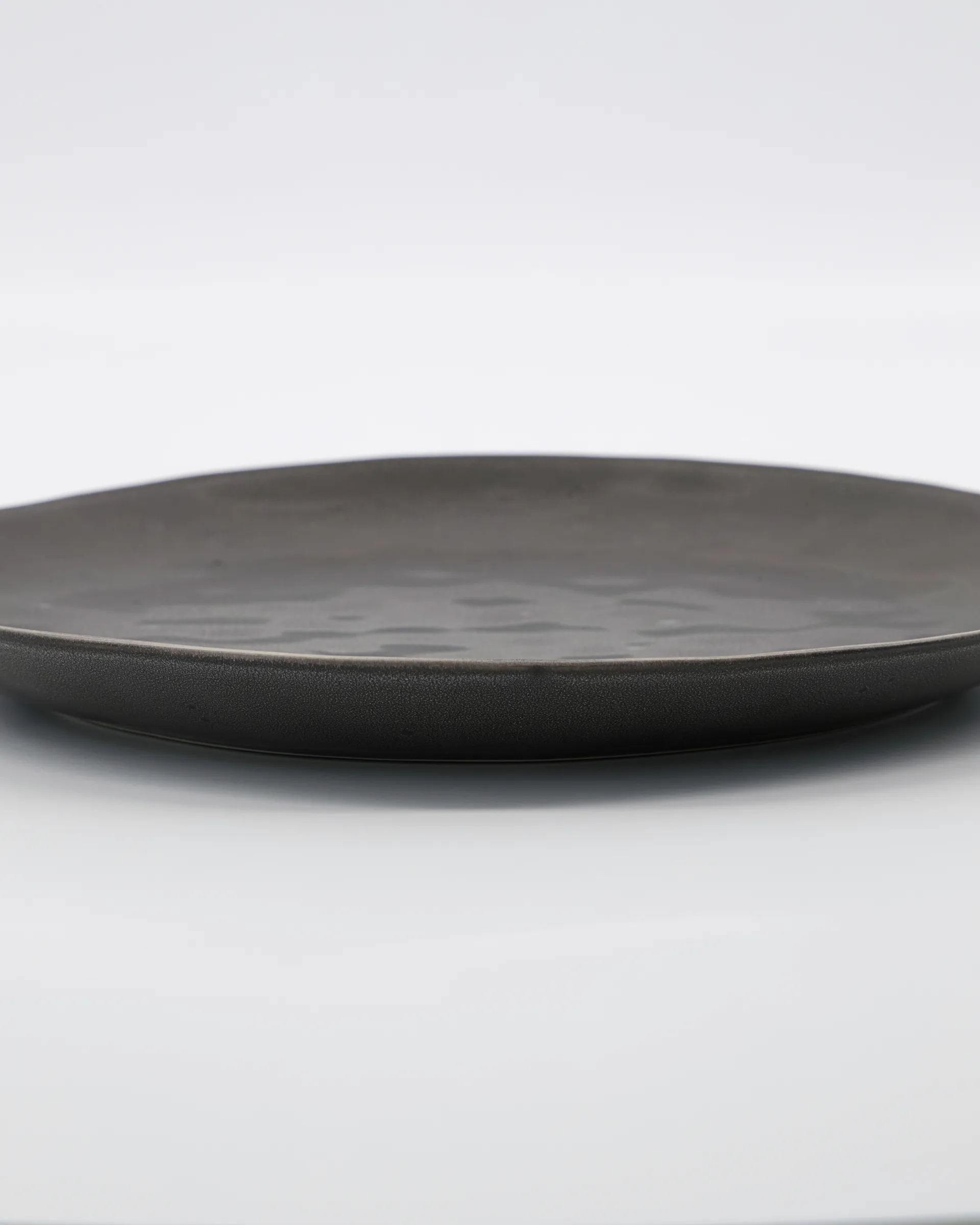 Rustic πιάτο Ø27.5 cm, Σκούρο γκρι House Doctor