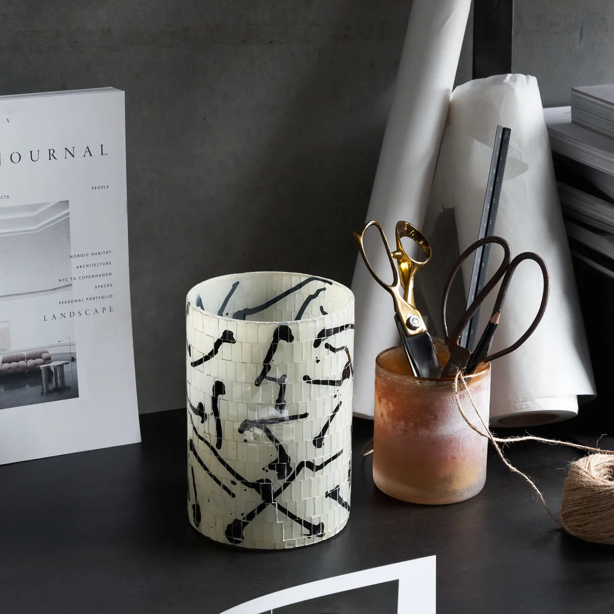 Κηροπήγιο για ρεσώ Vana Ø13 cm, Mαύρο House Doctor