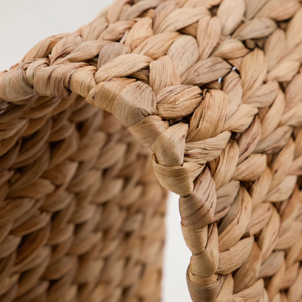 Στήριγμα περιοδικών Wave, Φύση House Doctor