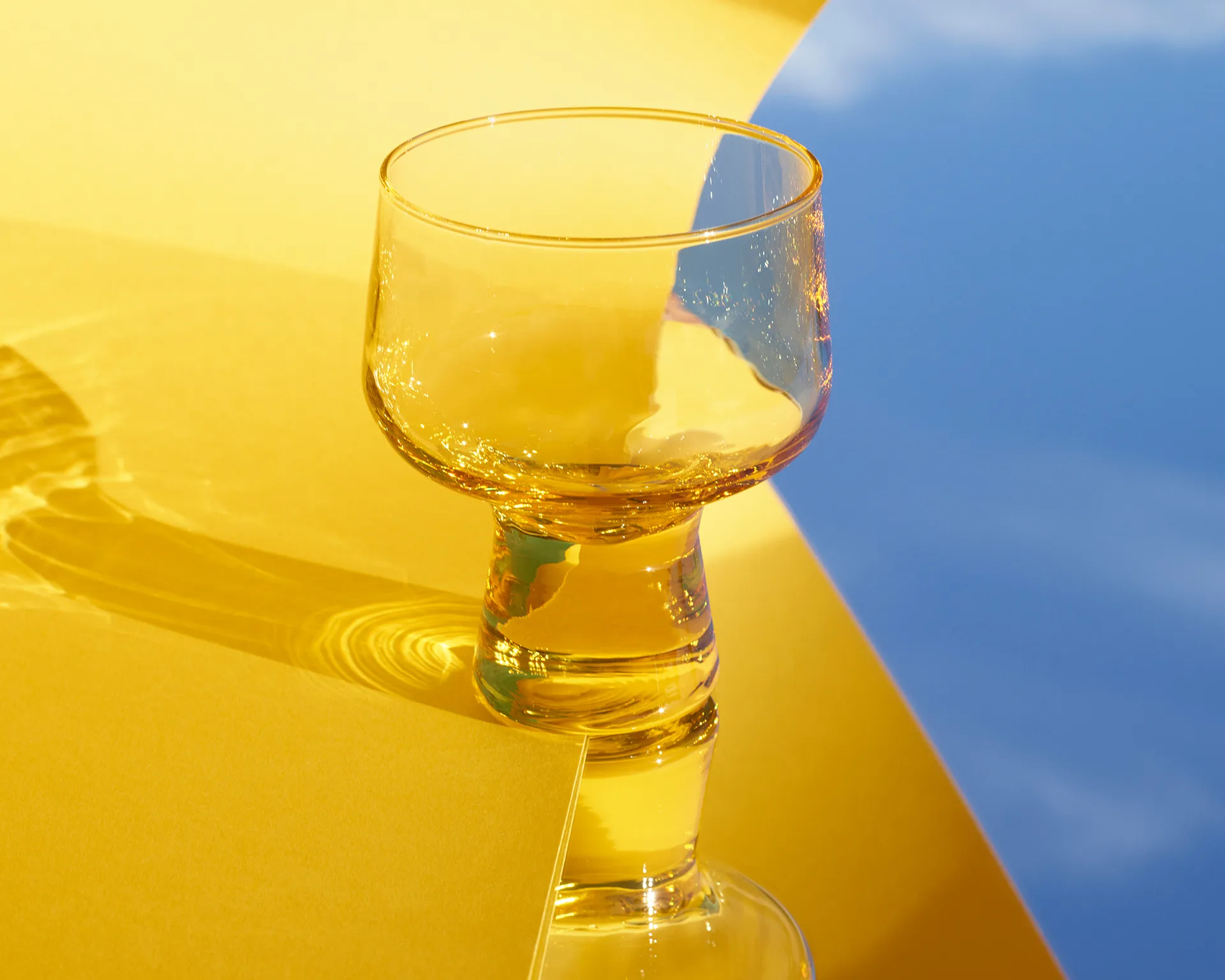 Solare ποτήρι με ποδαράκι 29 cl σετ 2 τεμ., Κίτρινο φωτιάς Iittala