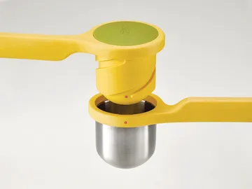 Χειροκίνητος αποχυμωτής Helix 24,5 εκ. - Κίτρινο - Joseph Joseph