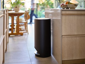 Joseph Joseph Arc κάδος με πεντάλ 30 L - Carbon black - Joseph Joseph