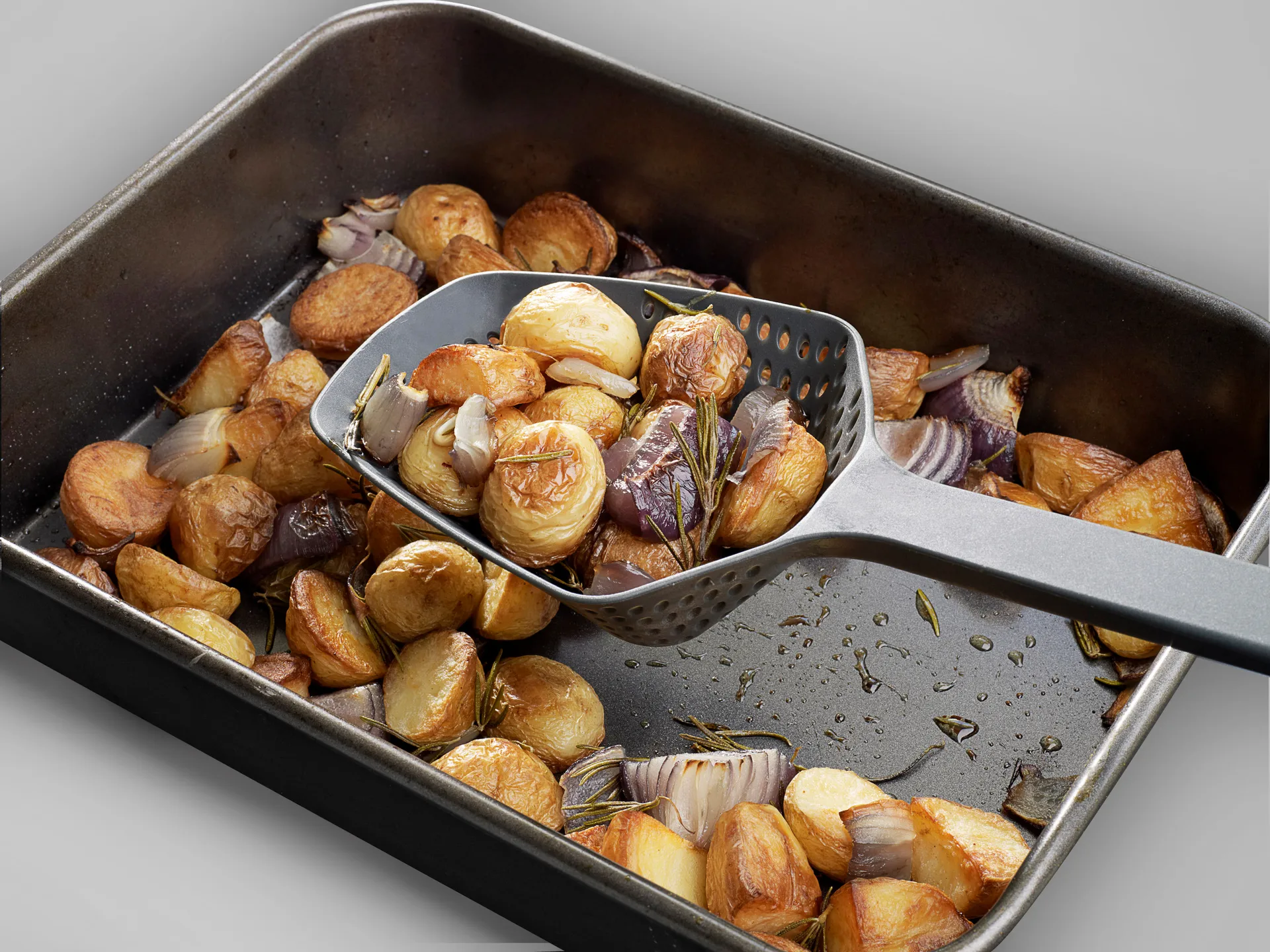 Scoop plus σουρωτήρι 34 εκ., Μάυρο Joseph Joseph