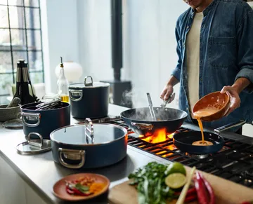 Space αντικολλητικό σκεύος Wok   - Ø32 εκ. - Joseph Joseph