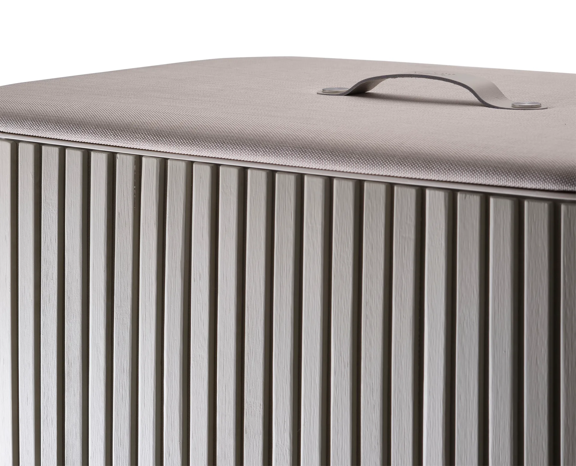 Tota Luxe καλάθι απλύτων 90 L, Ecru Joseph Joseph