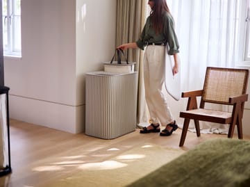 Tota Luxe καλάθι απλύτων 90 L - Ecru - Joseph Joseph
