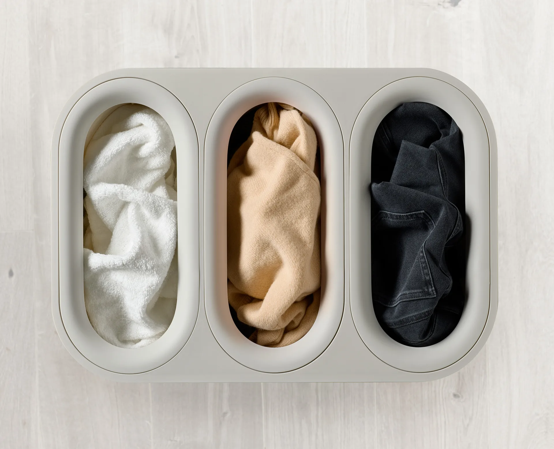 Tota Trio Luxe καλάθι απλύτων 90 L, Ecru Joseph Joseph