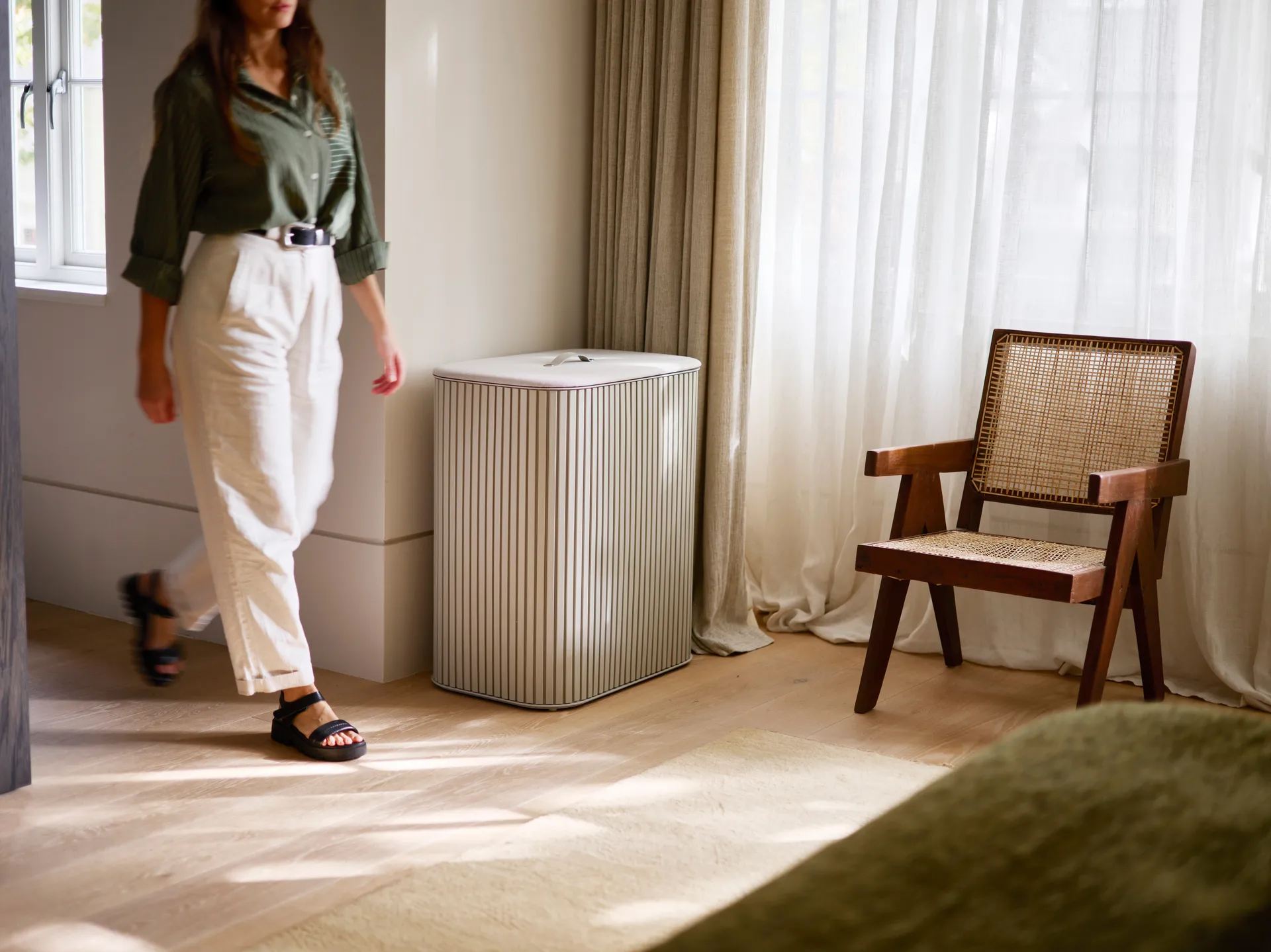 Tota Trio Luxe καλάθι απλύτων 90 L, Ecru Joseph Joseph