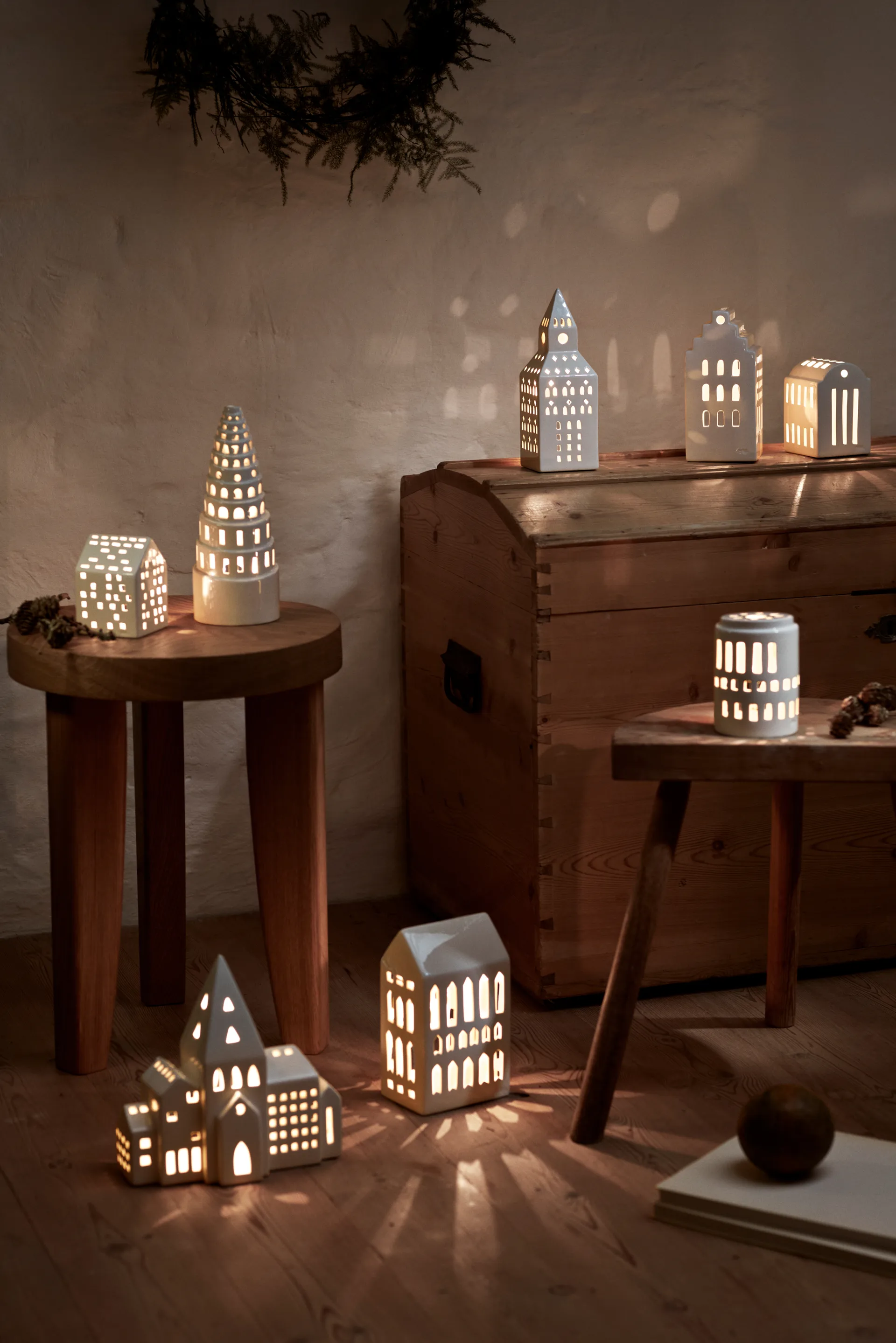 Urbania κηροπήγιο, Church Tower Kähler