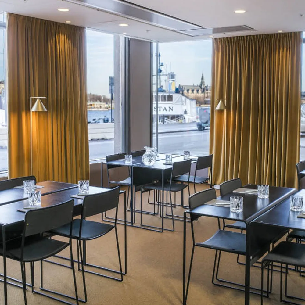 Γραφείο Brokk, Μαύρο Källemo