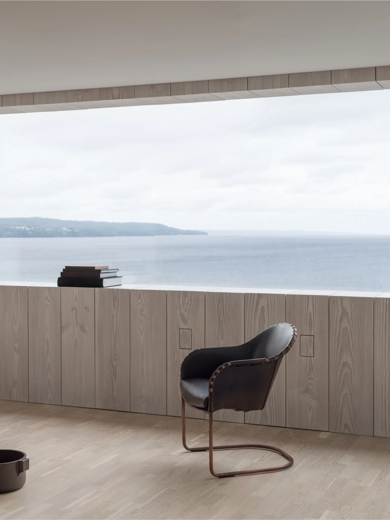 Ingo πολυθρόνα, Καφέ πούρου-ματ χρώμιο Källemo