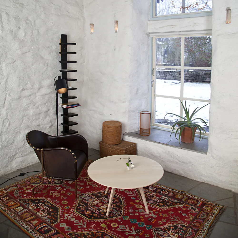 Pilaster ραφιέρα τοίχου, Μαύρο βαμμένο Källemo