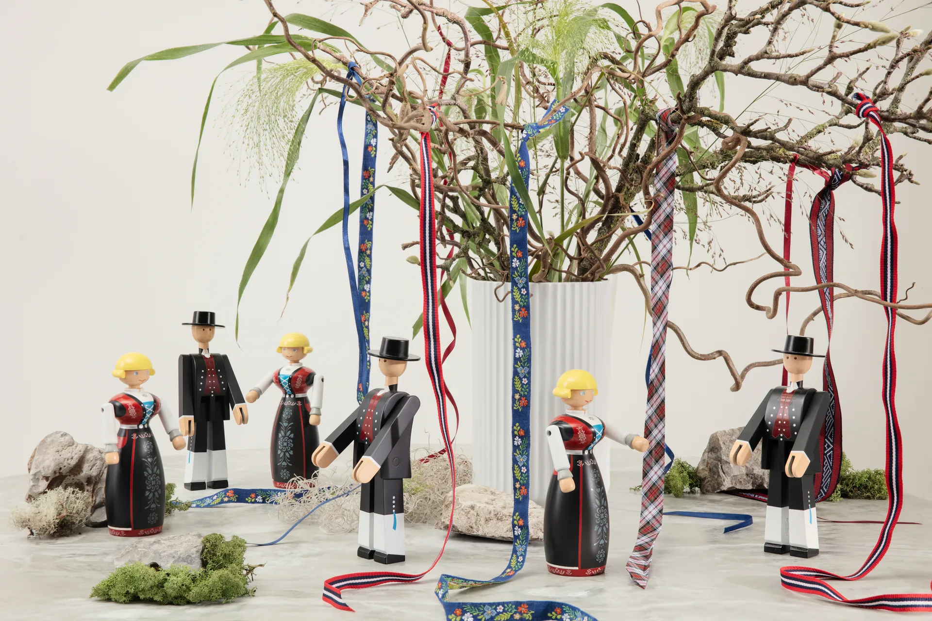 Kay Bojesen woman in Norwegian folk costume, Black-red-white Kay Bojesen Denmark