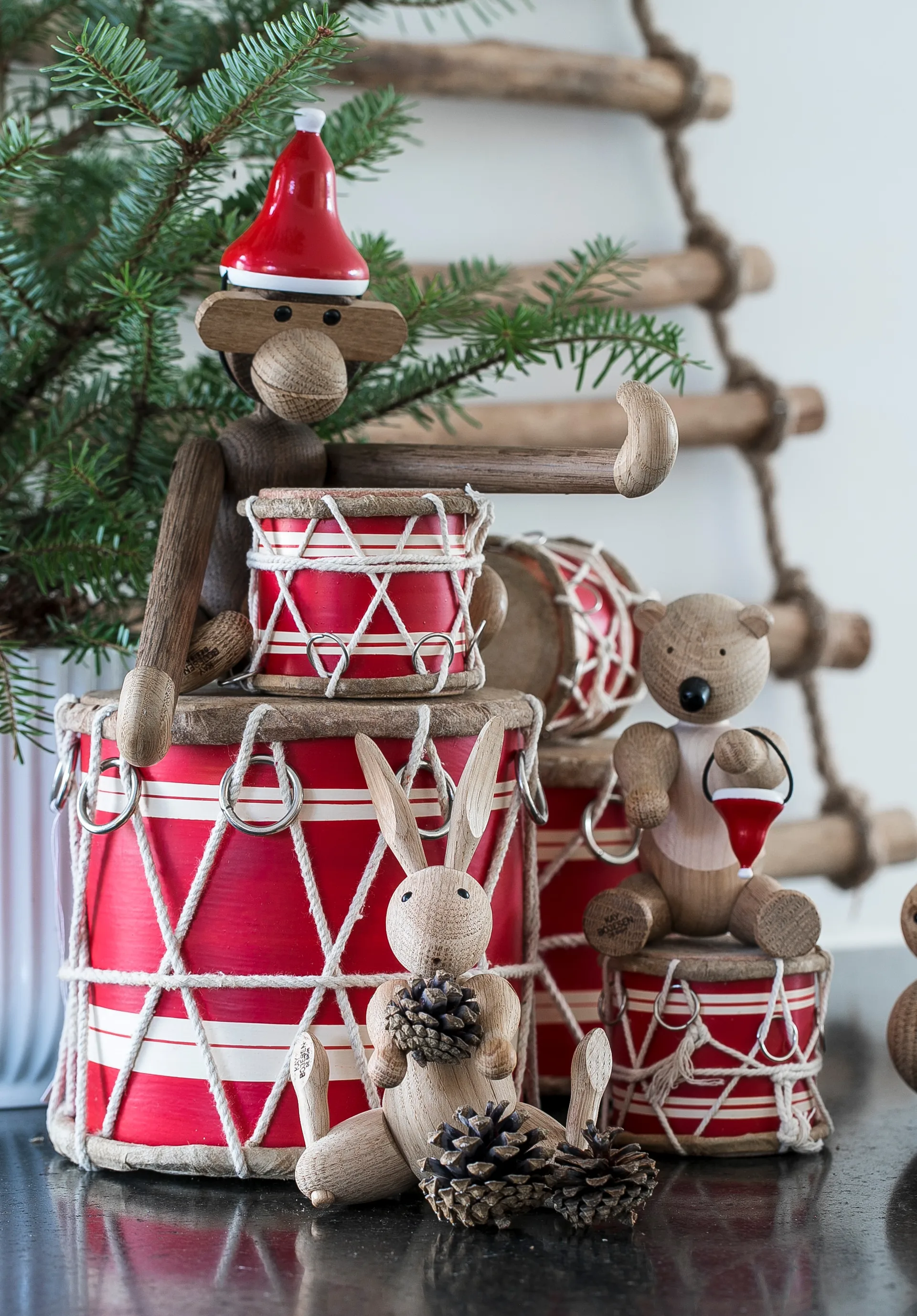 μικρή μαϊμού με χριστουγεννιάτικο καπέλο Kay Bojesen Denmark