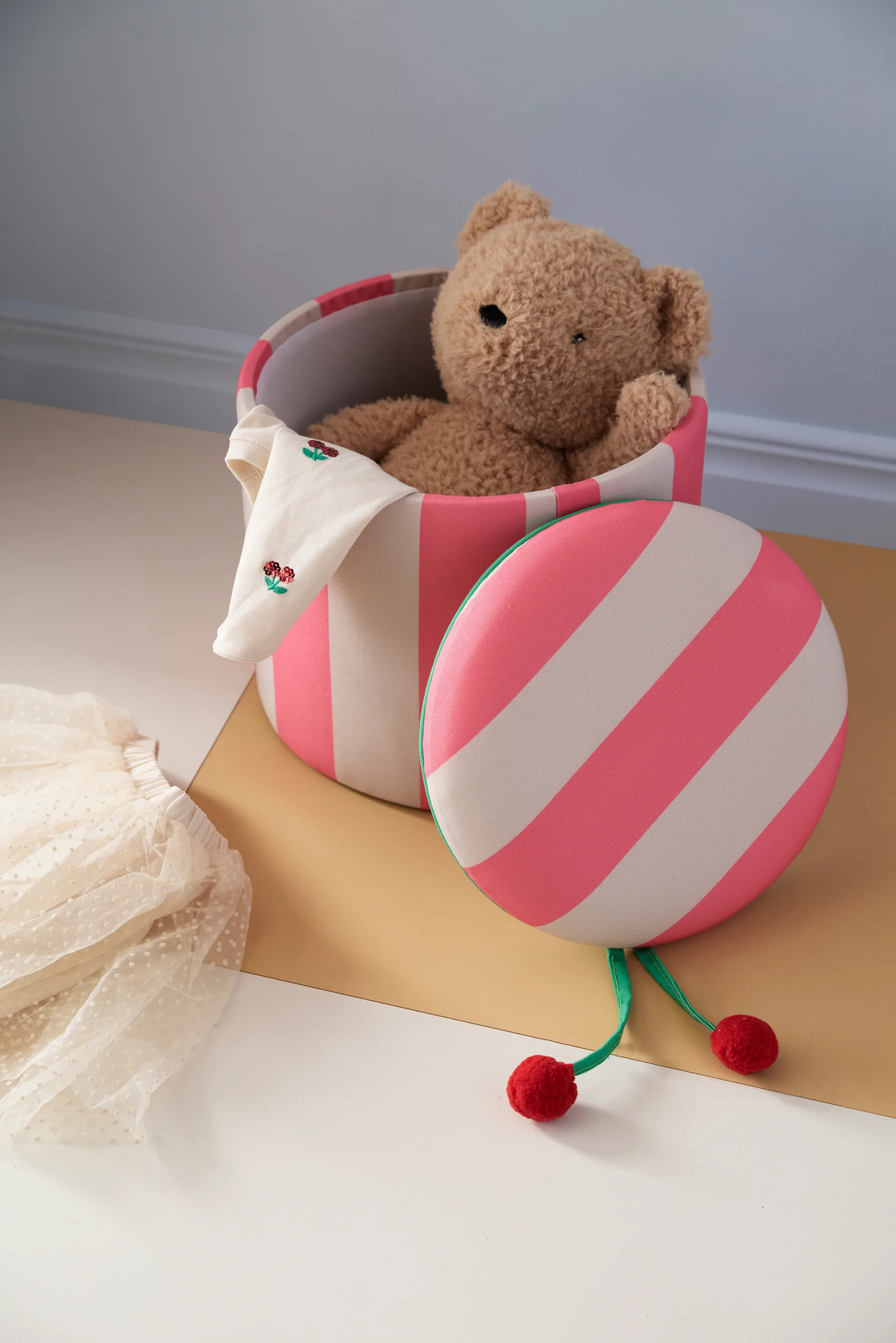 Σκαμπό κύλινδρος με αποθήκευση , Ροζ, Ø40x30,5 εκ. Kid's Concept