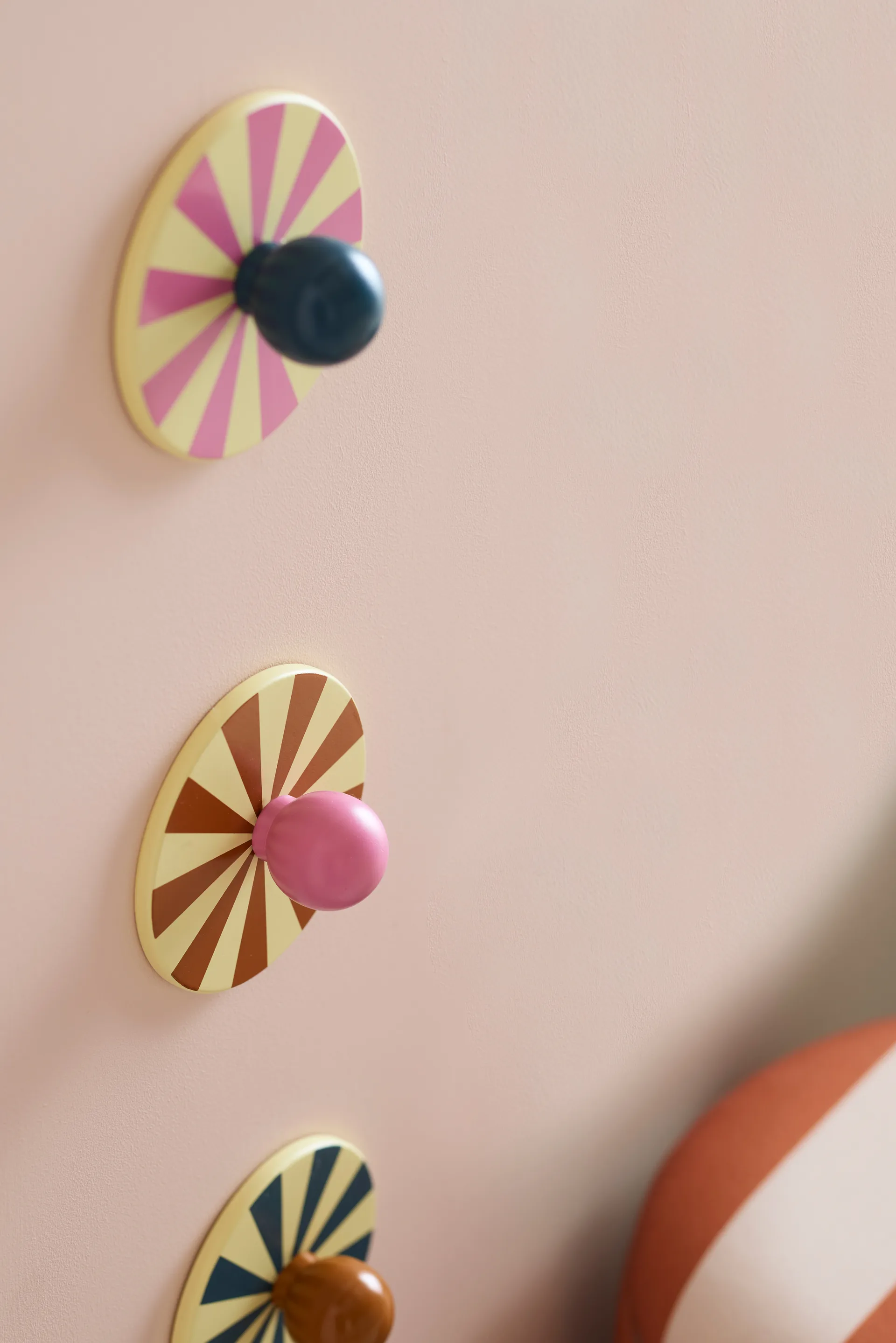 Cirkus γάντζος 3 τεμάχια , Πολύχρωμο, Ø10x4,4 cm Kid's Concept