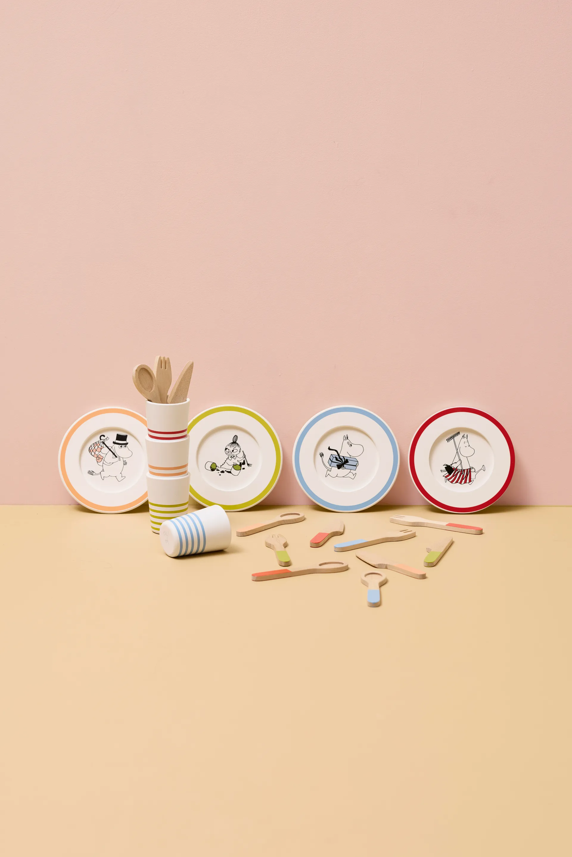 Mumin σερβίτσιο φαγητού , 16 τεμάχια Kid's Concept