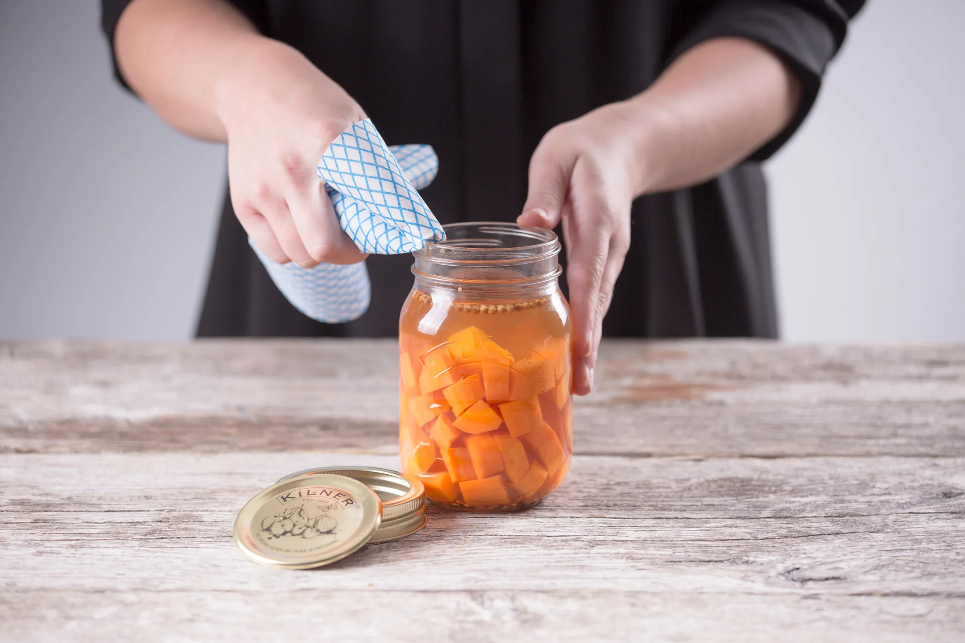 Kilner στρογγυλή κονσέρβα, Διάφανο-χρυσό, 0,5 L Kilner