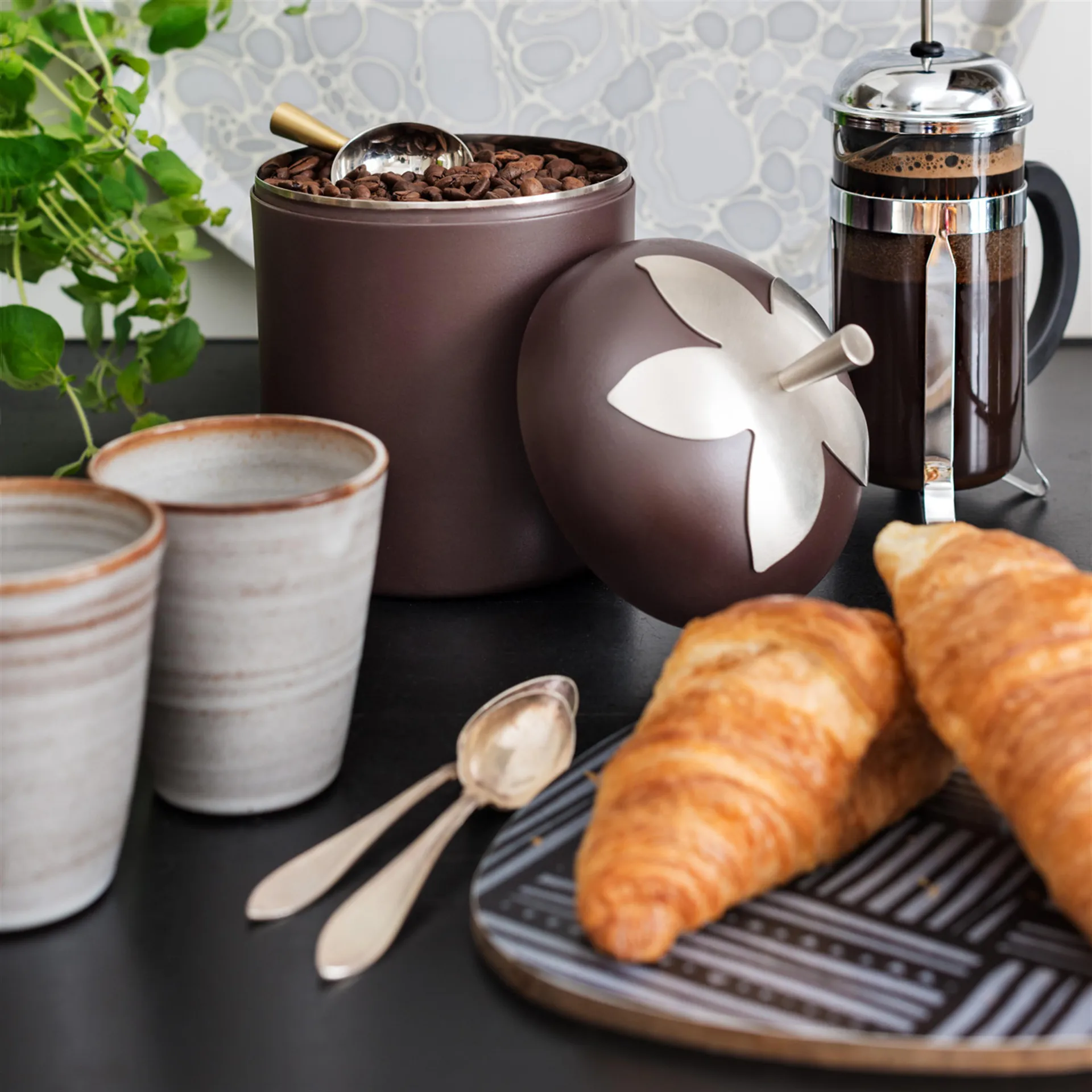 Blad βάζο μεγάλο, καφέ KLONG