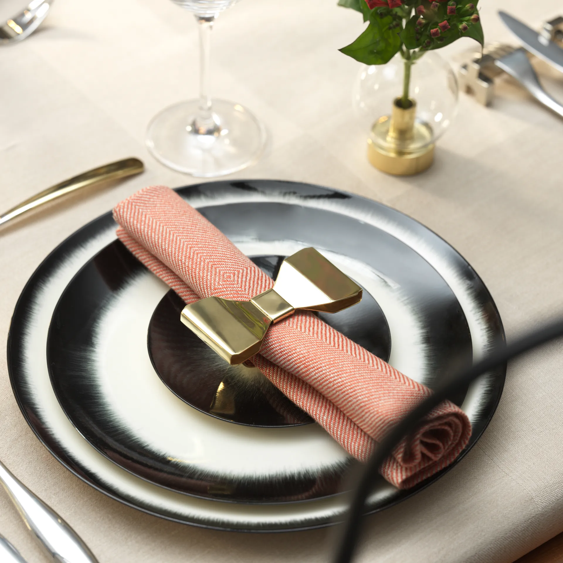 Bowie δαχτυλίδι χαρτοπετσέτας 2 τεμάχια, Ορειχάλκινο KLONG