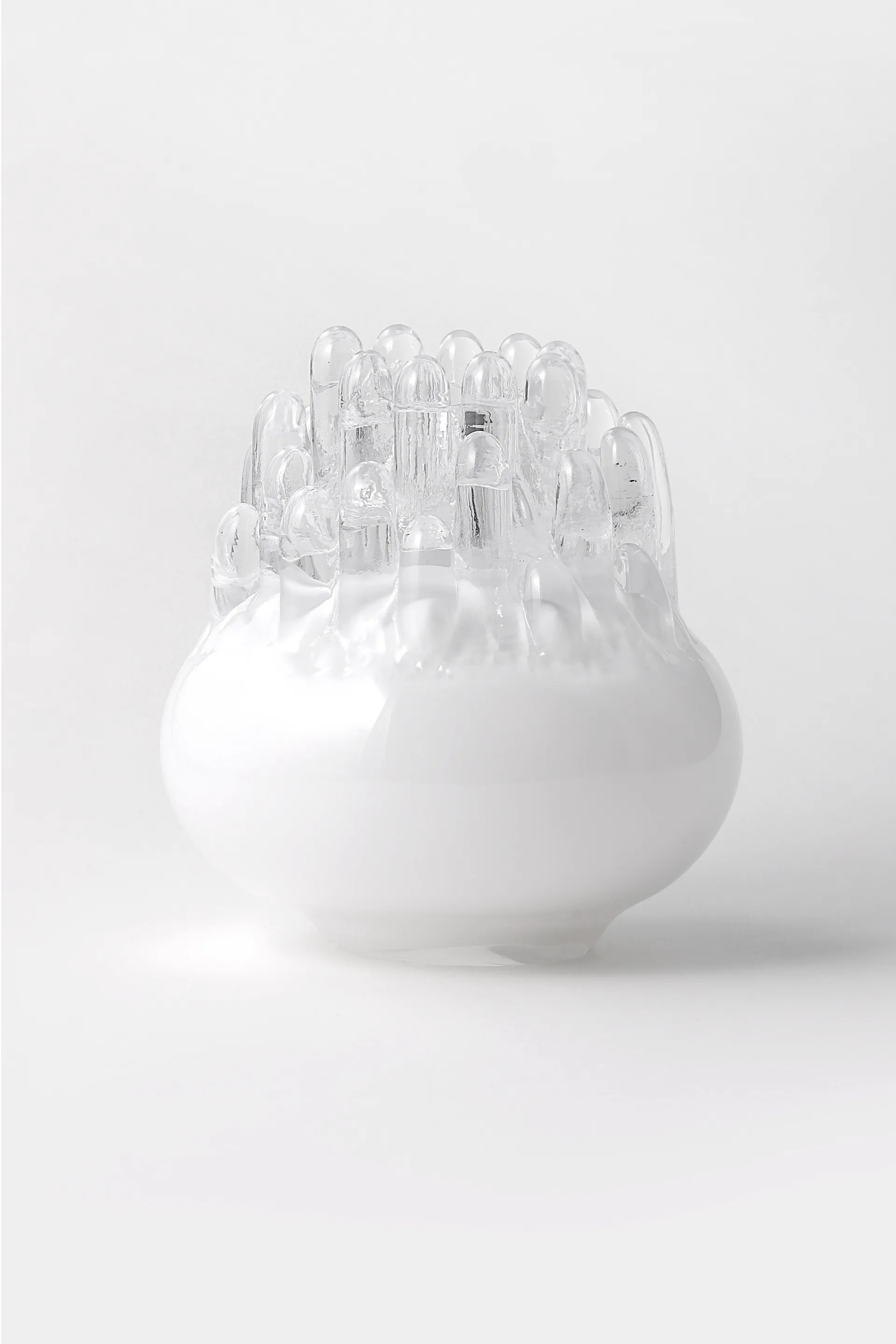 Κηροπήγιο Polar 330 mm, άσπρο Kosta Boda