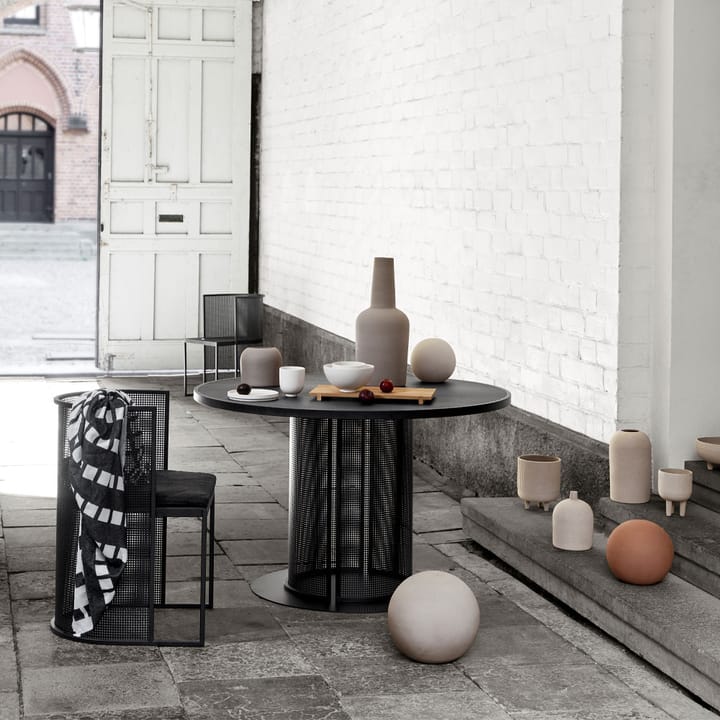 Τραπέζι κουζίνας Bauhaus, Μπεζ  Kristina Dam Studio