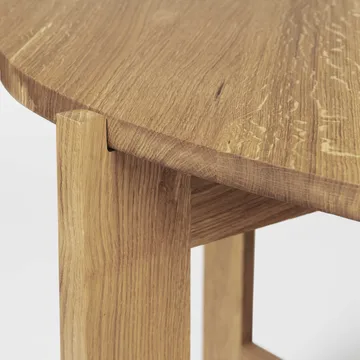 Collector τραπέζι φαγητού Ø120x74 cm - Ζεστό λουστραρισμένο δρυς - Kristina Dam Studio