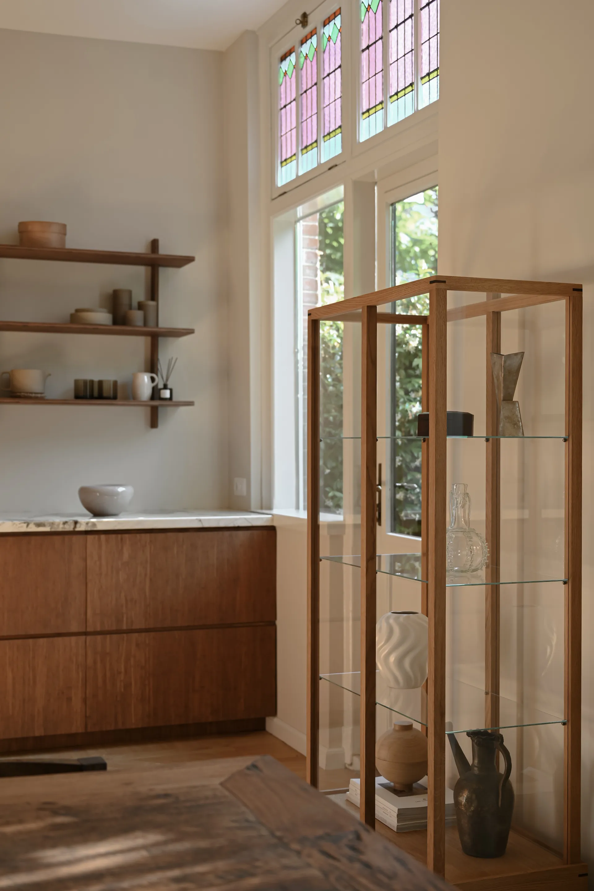 Japanese βιτρίνα large, Ζεστό λαδιωμένος δρυς Kristina Dam Studio