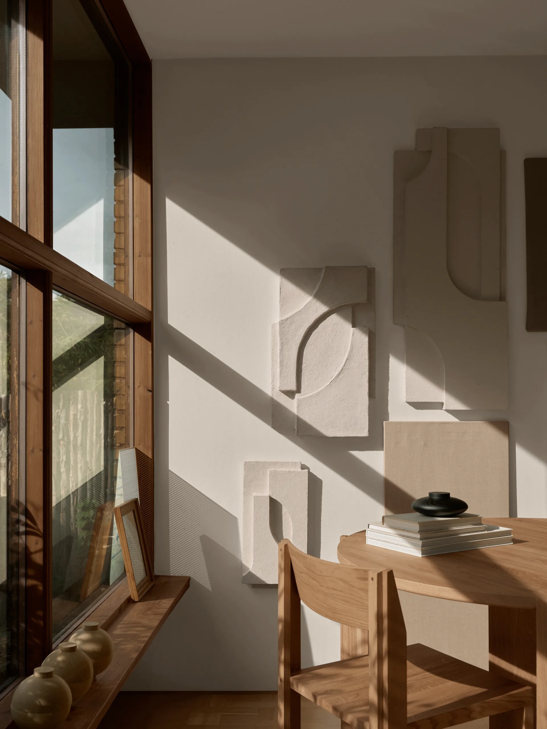 Serif Relief διακόσμηση τοίχου S, Off white Kristina Dam Studio