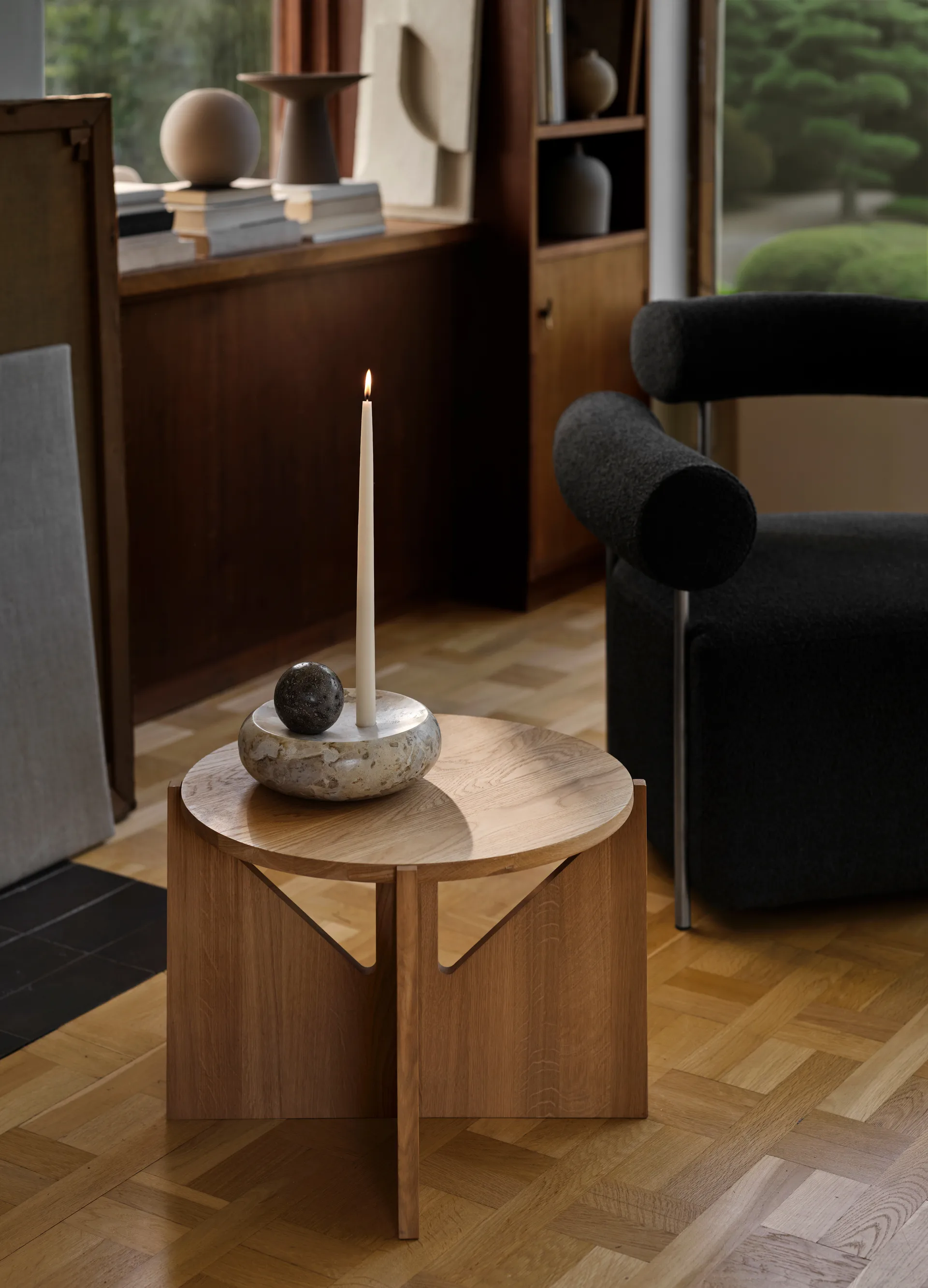 Simple τραπεζάκι σαλονιού Ø52 cm, Ζεστή λακαρισμένη δρυς Kristina Dam Studio