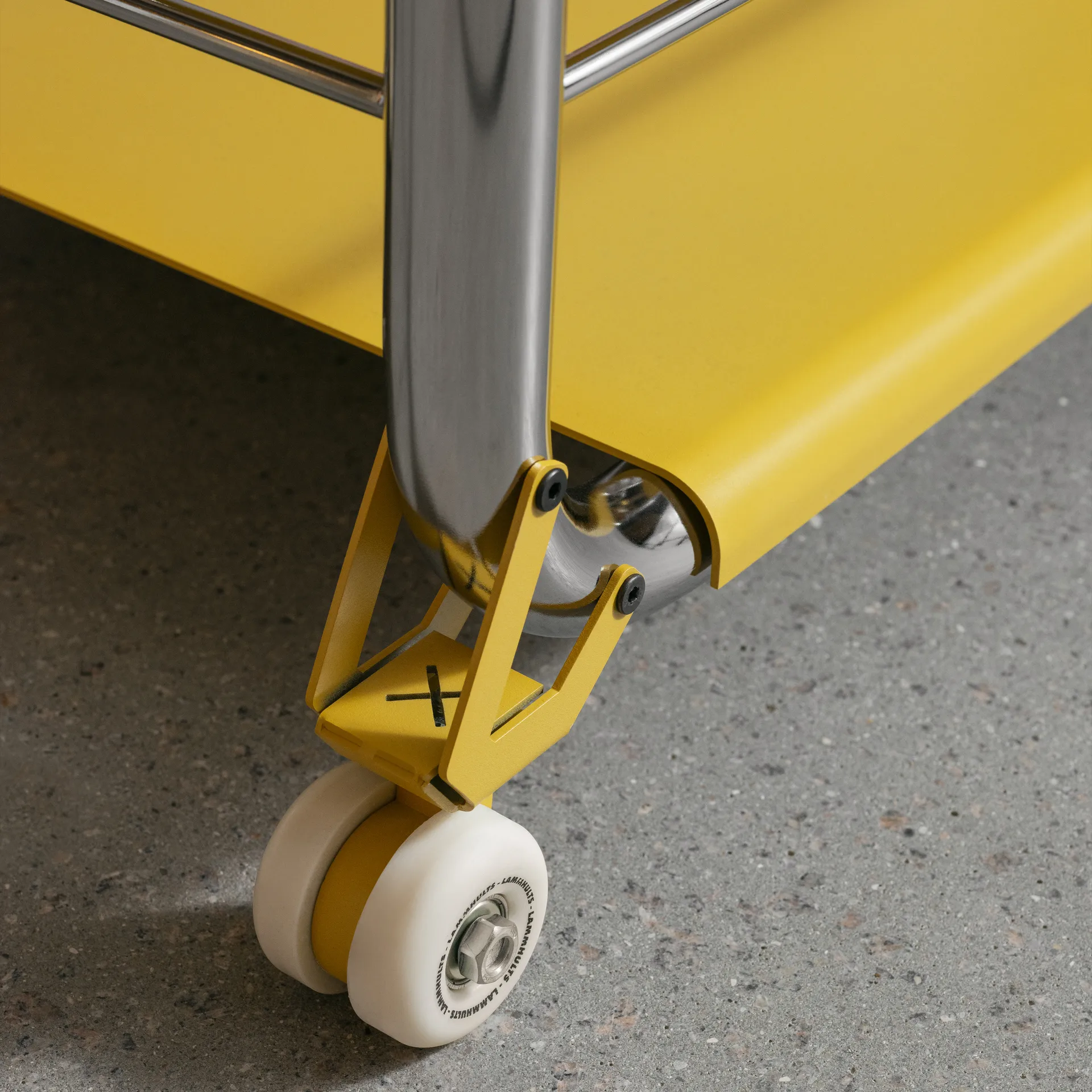 Tension καρότσι με ροδάκια, Krom-signal yellow Lammhults