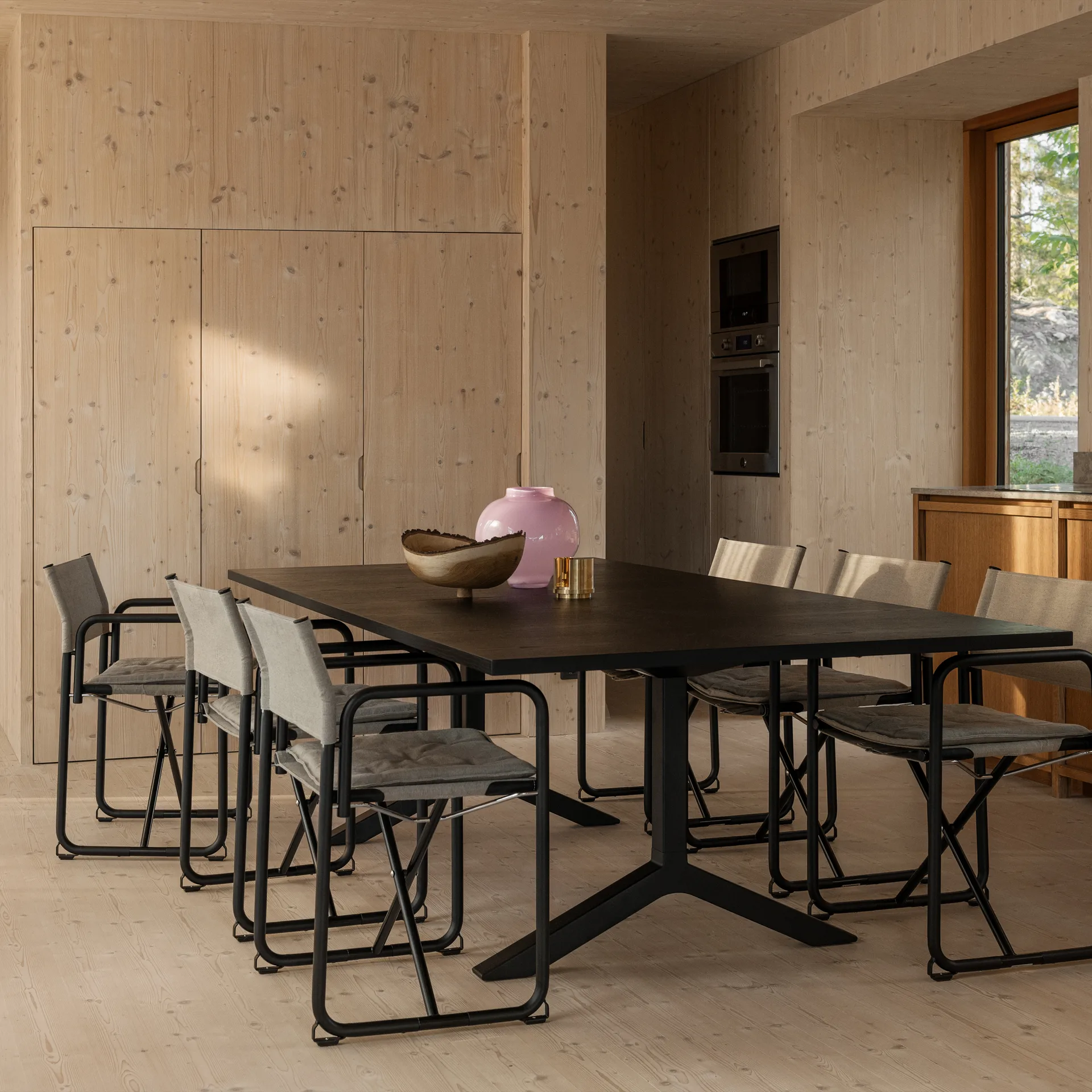 X75-2 πολυθρόνα, Λινό ύφασμα φυσικό-Elmo Nordic δέρμα Cognac-χρωμιωμένα πόδια Lammhults