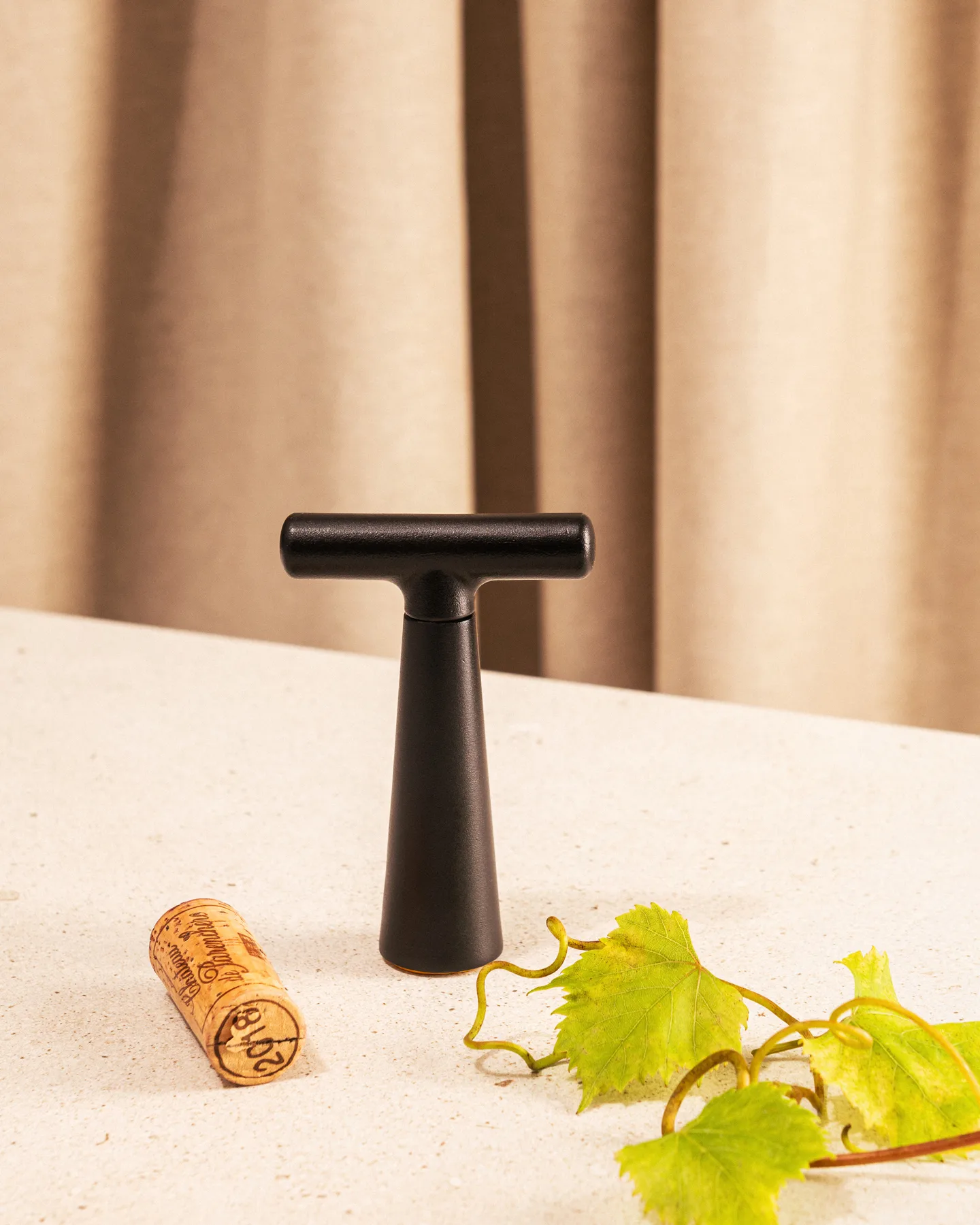 Le Vigneron ανοιχτήρι κρασιού, Μάυρο L'Atelier du Vin