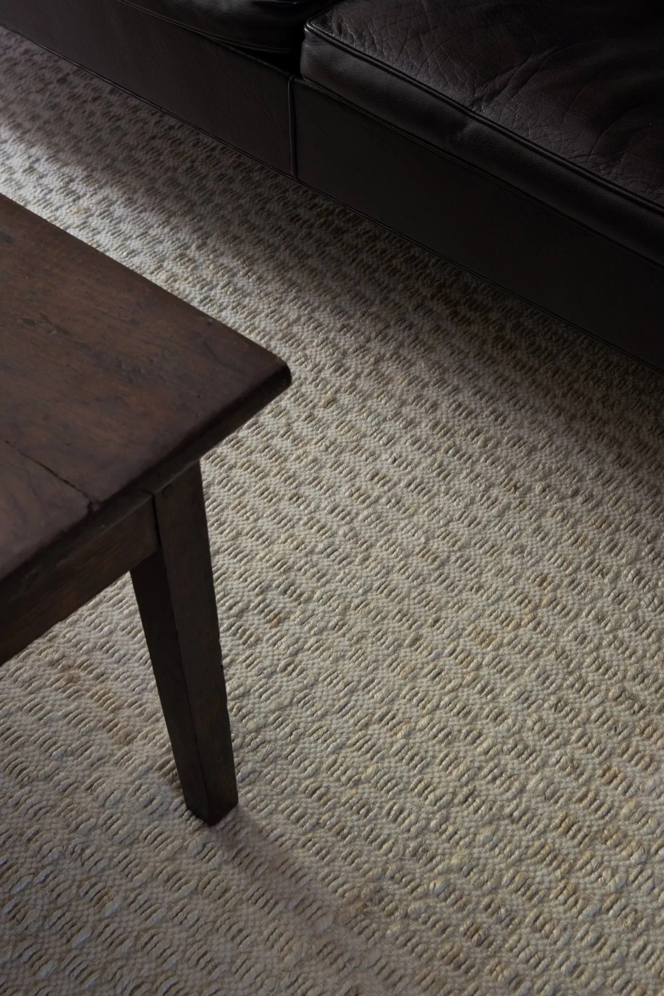 Barley χειροποίητο χαλί από γιούτα, Bone white, 140x200 εκ. Layered