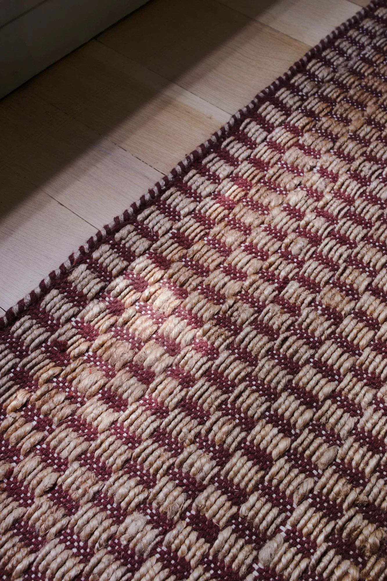 Barley χειροποίητο χαλί από γιούτα, Burgundy, 140x200 εκ. Layered