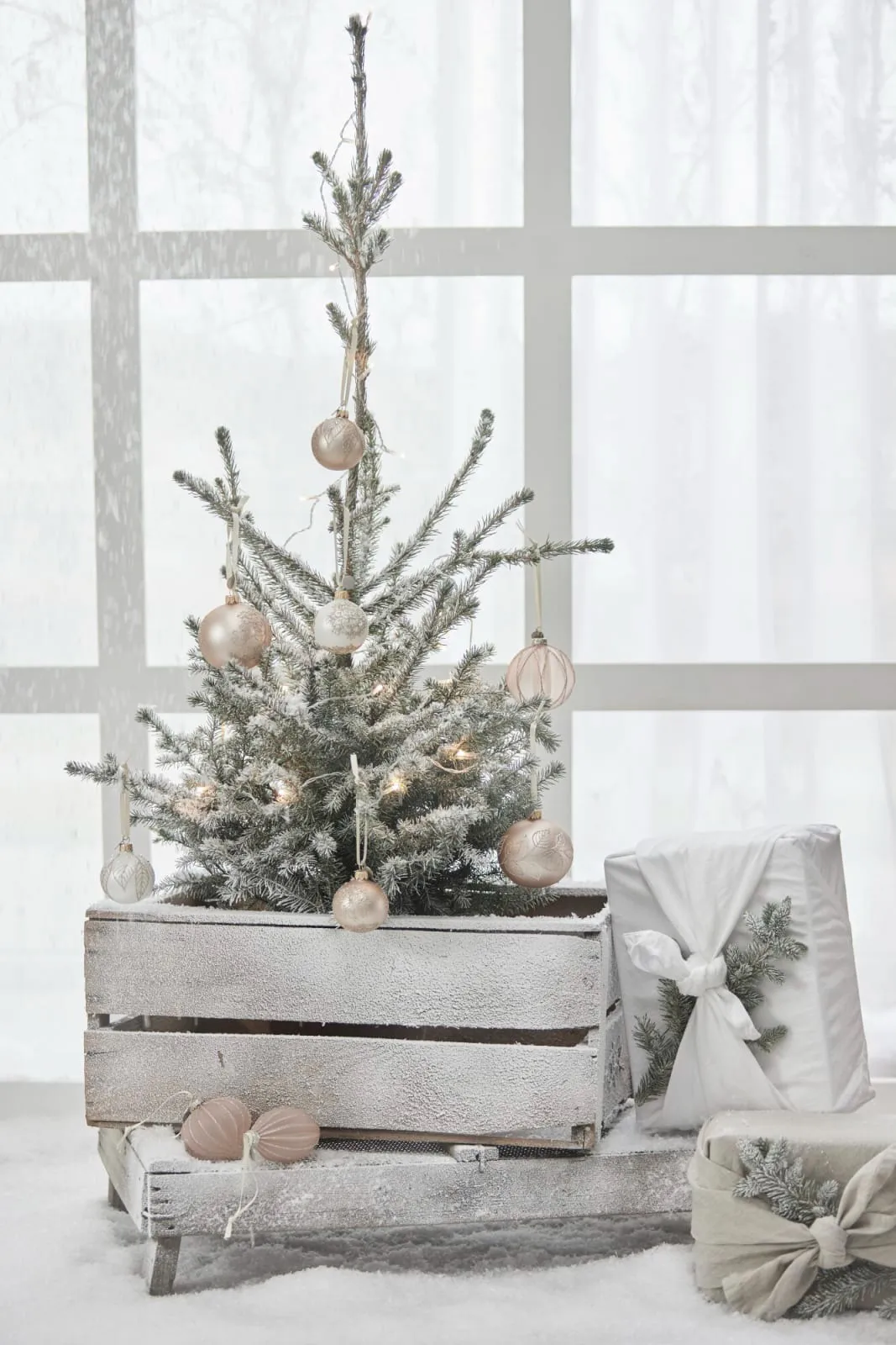 Χριστουγεννιάτικο στολίδι Cadelia Ø8 εκ., Ρόδο, χιονονιφάδα Lene Bjerre